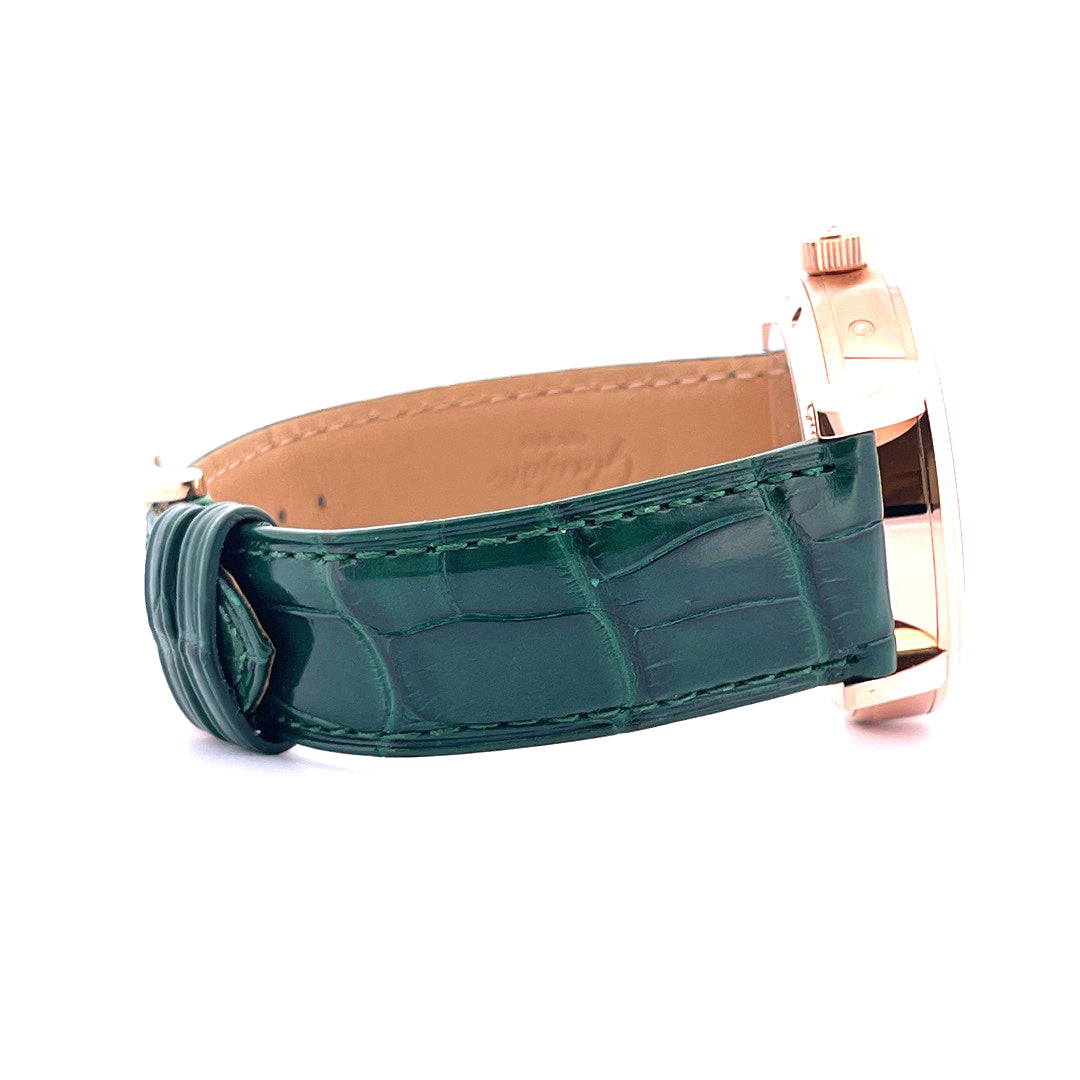 Glashütte Original PanoMaticLunar Rosegold Green: Seitenansicht des grünen Krokodillederarmbands