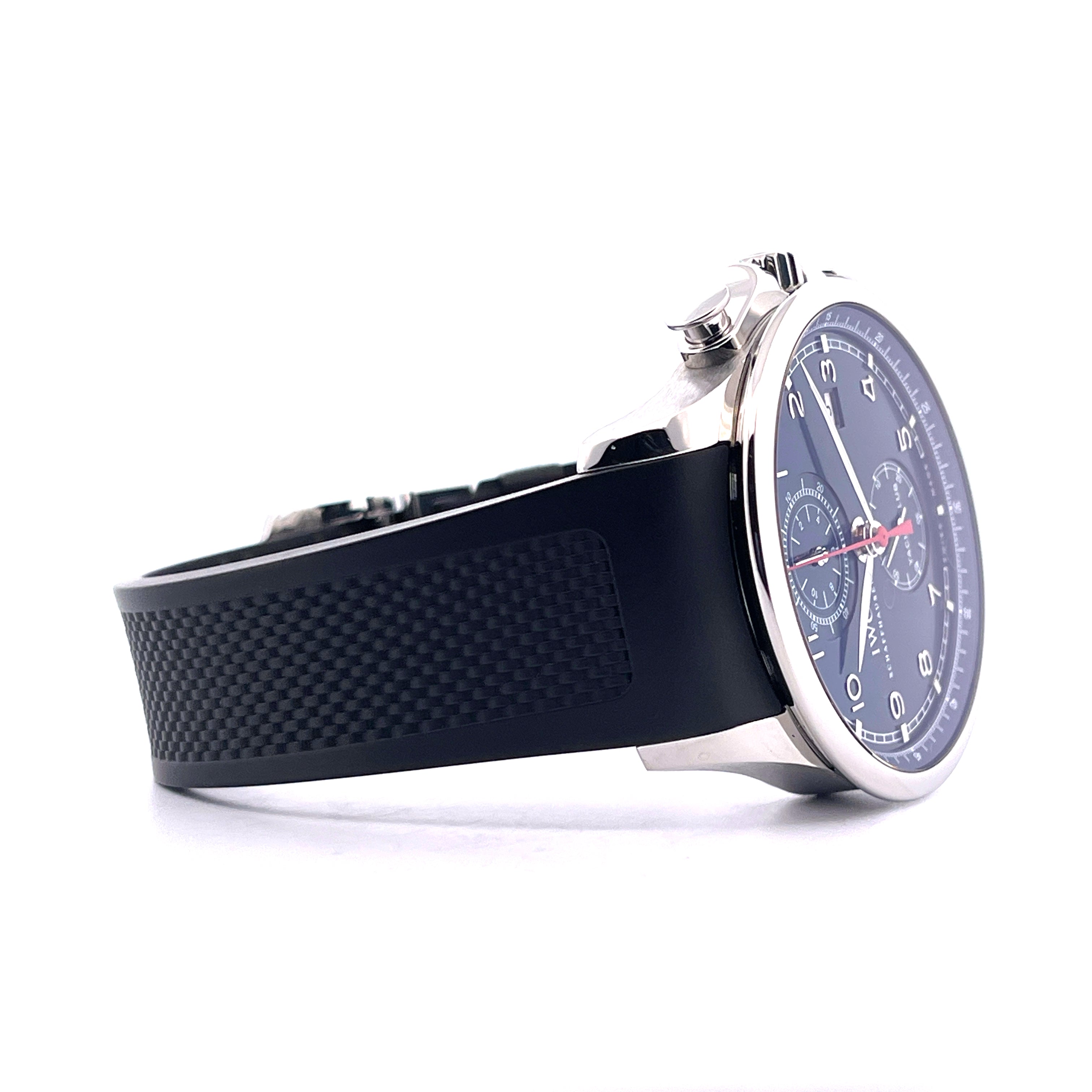 IWC Portuguese Yacht Club Chronograph Laureus Limited Edition 2013 Seitenansicht mit blauem Zifferblatt und schwarzem Armband