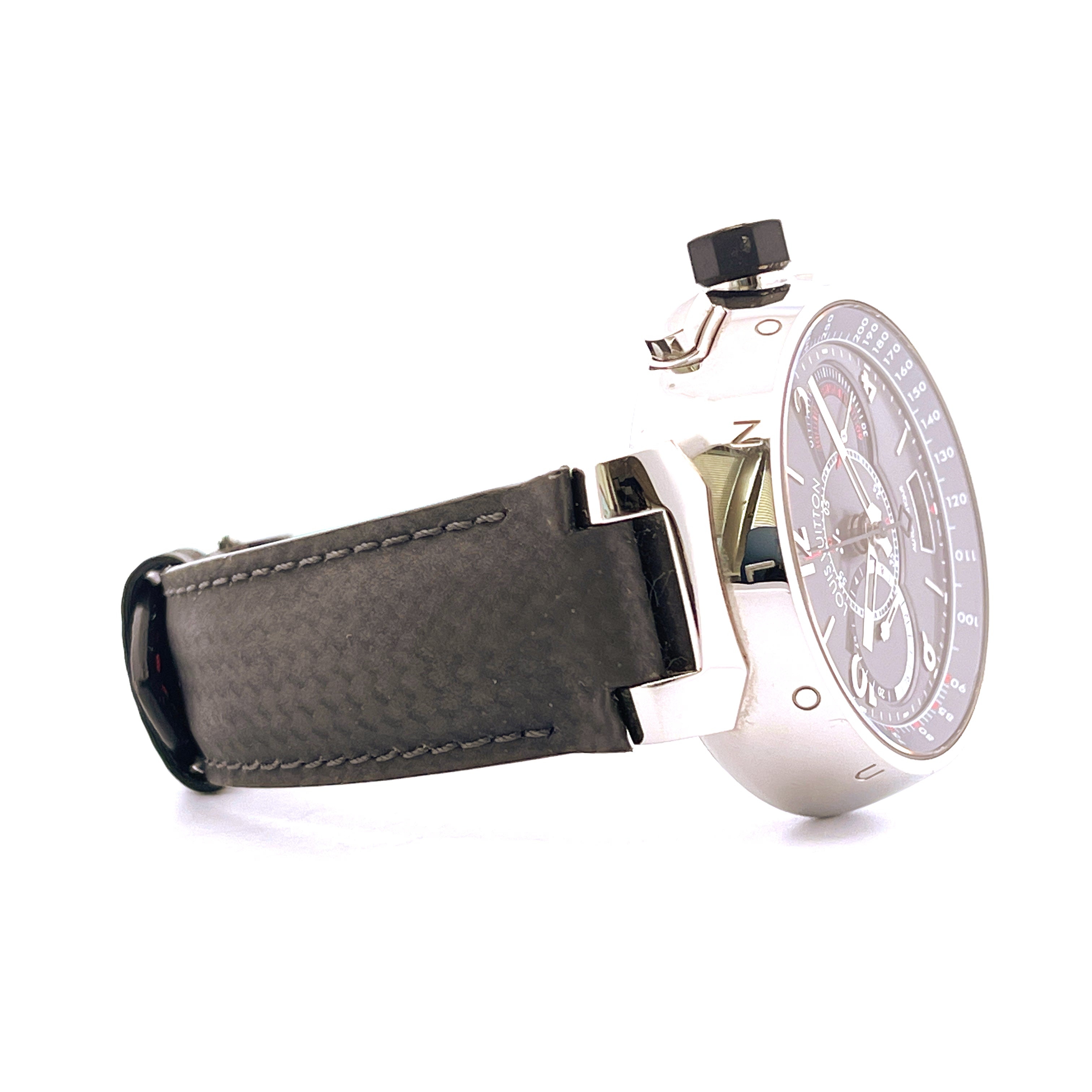 Louis Vuitton Tambour Chronograph Automatik Edelstahl auf weissem Hintergrund, Seitenansicht des Armbands und Zifferblatts