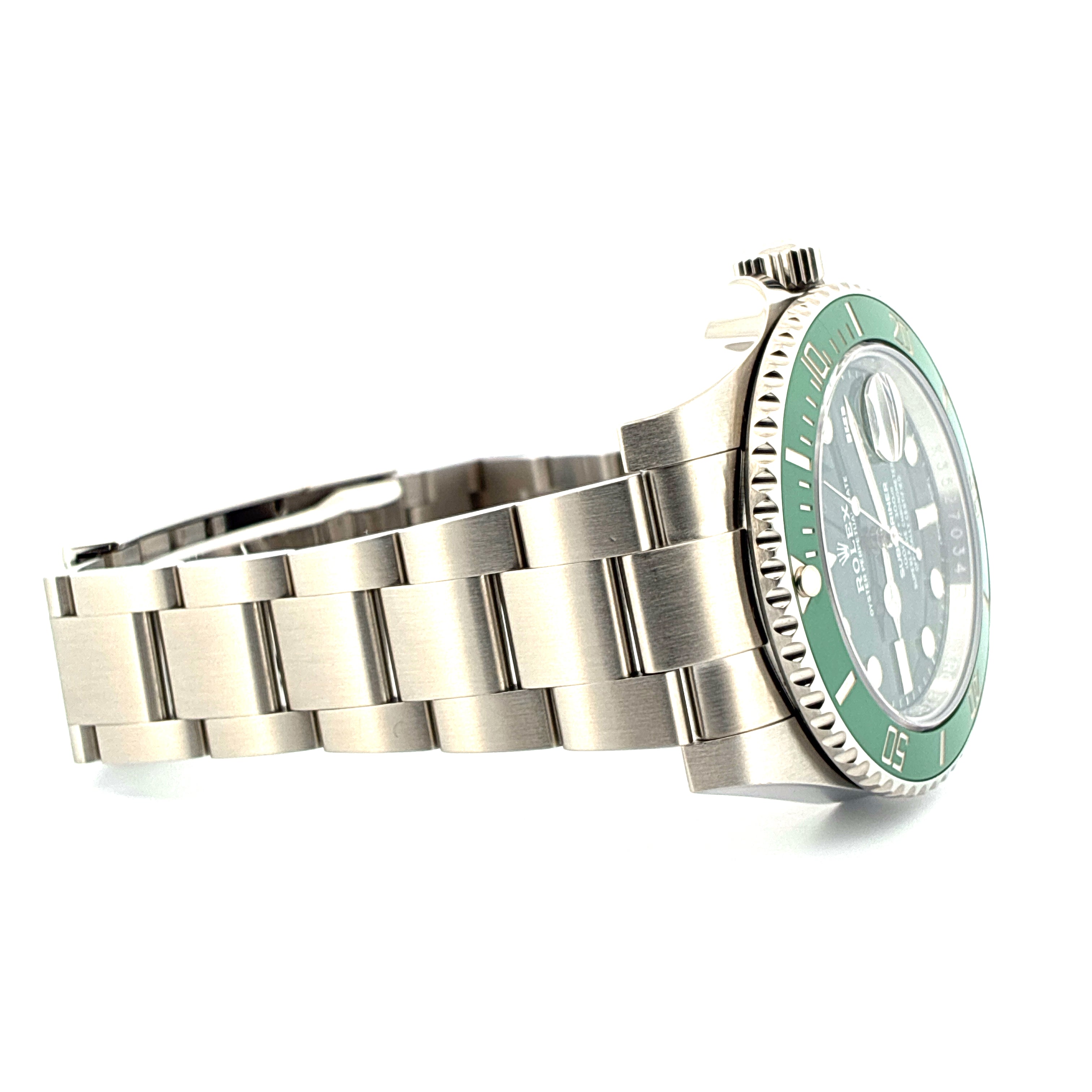 Submariner Date Hulk 116610LV / Full Set / LC100 / 2018