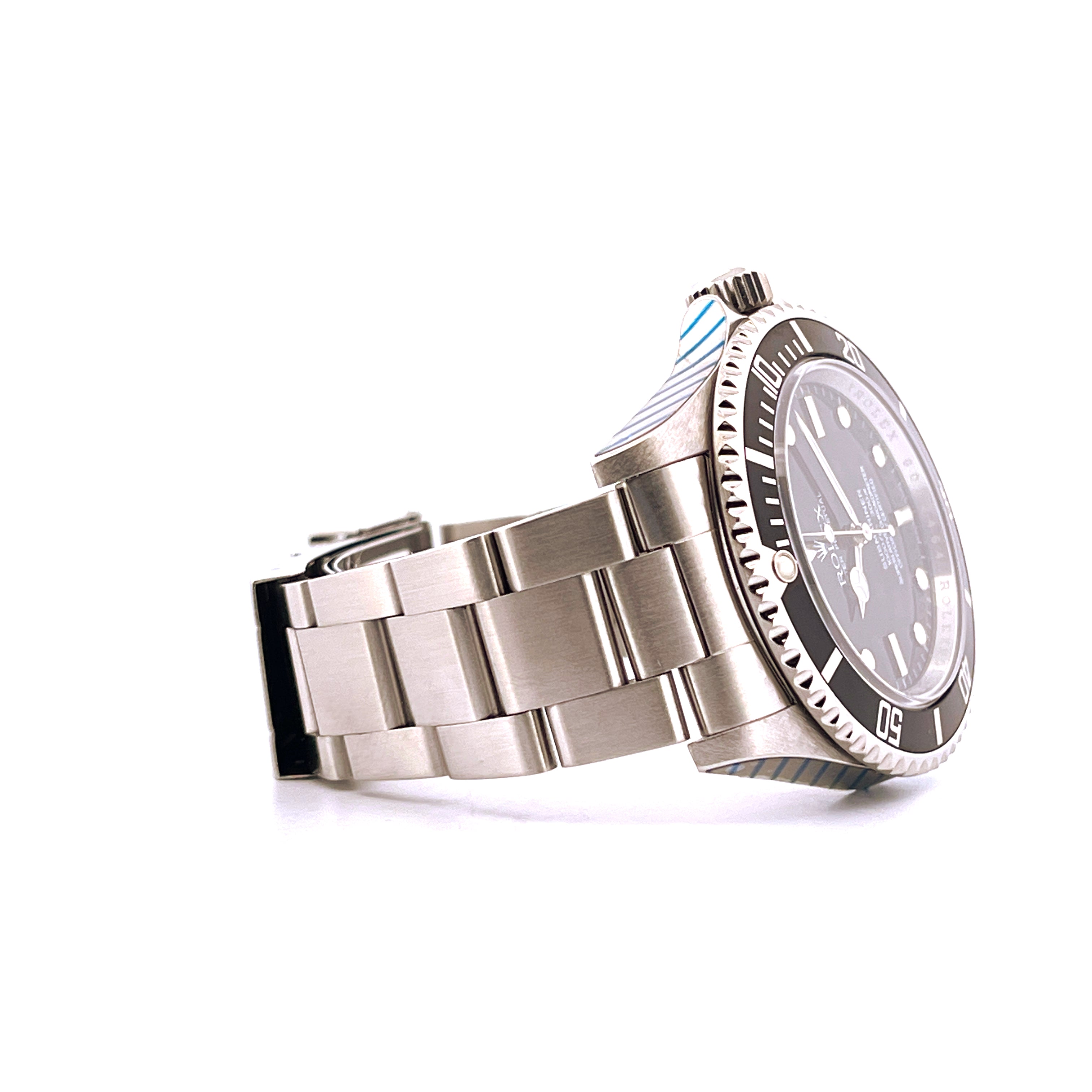 Rolex Submariner No Date 14060M Stahl Gehäuse im Seitenprofil auf weißem Hintergrund