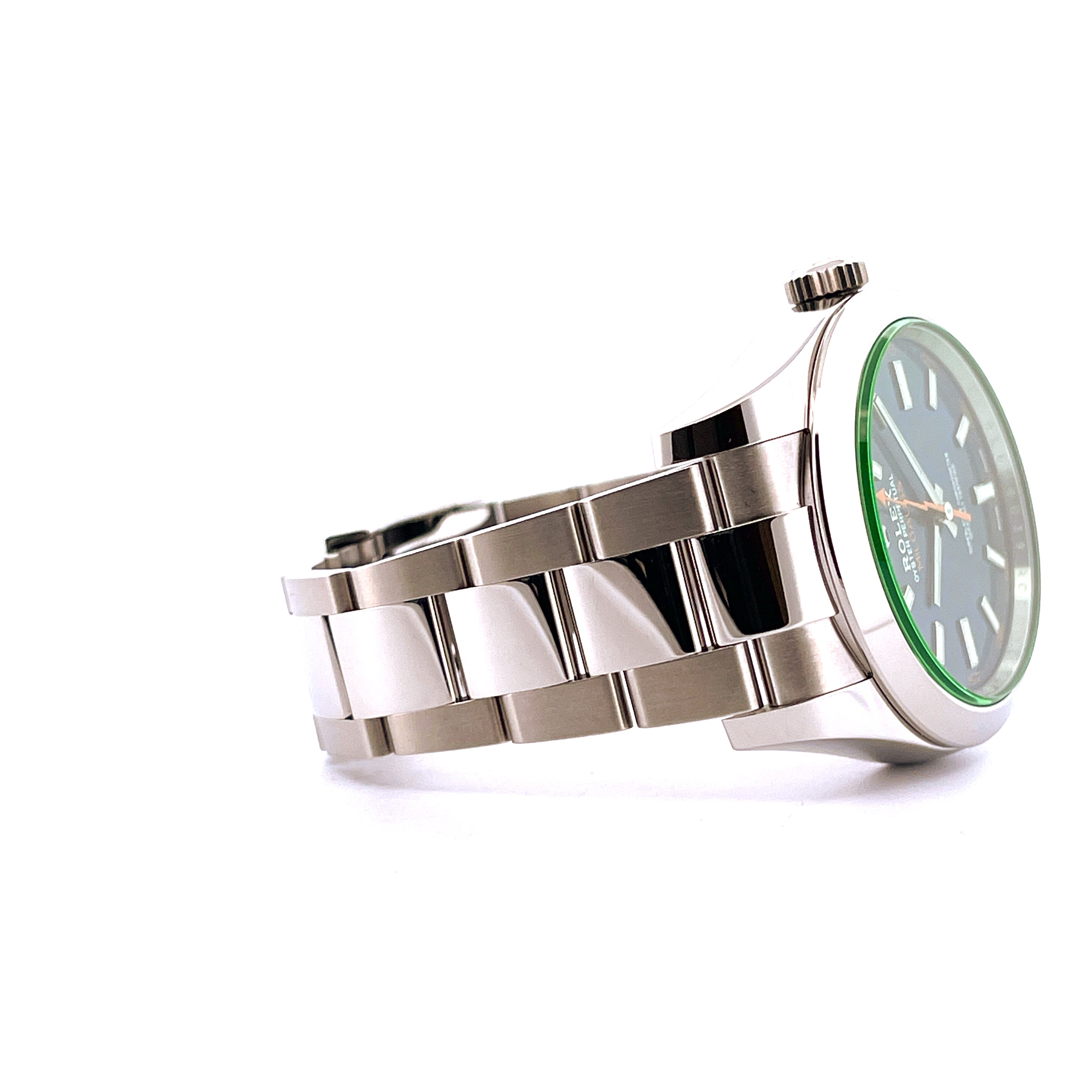 Rolex Milgauss Automatik Uhr in Stahl mit blauem Zifferblatt Seitenansicht auf weißem Hintergrund