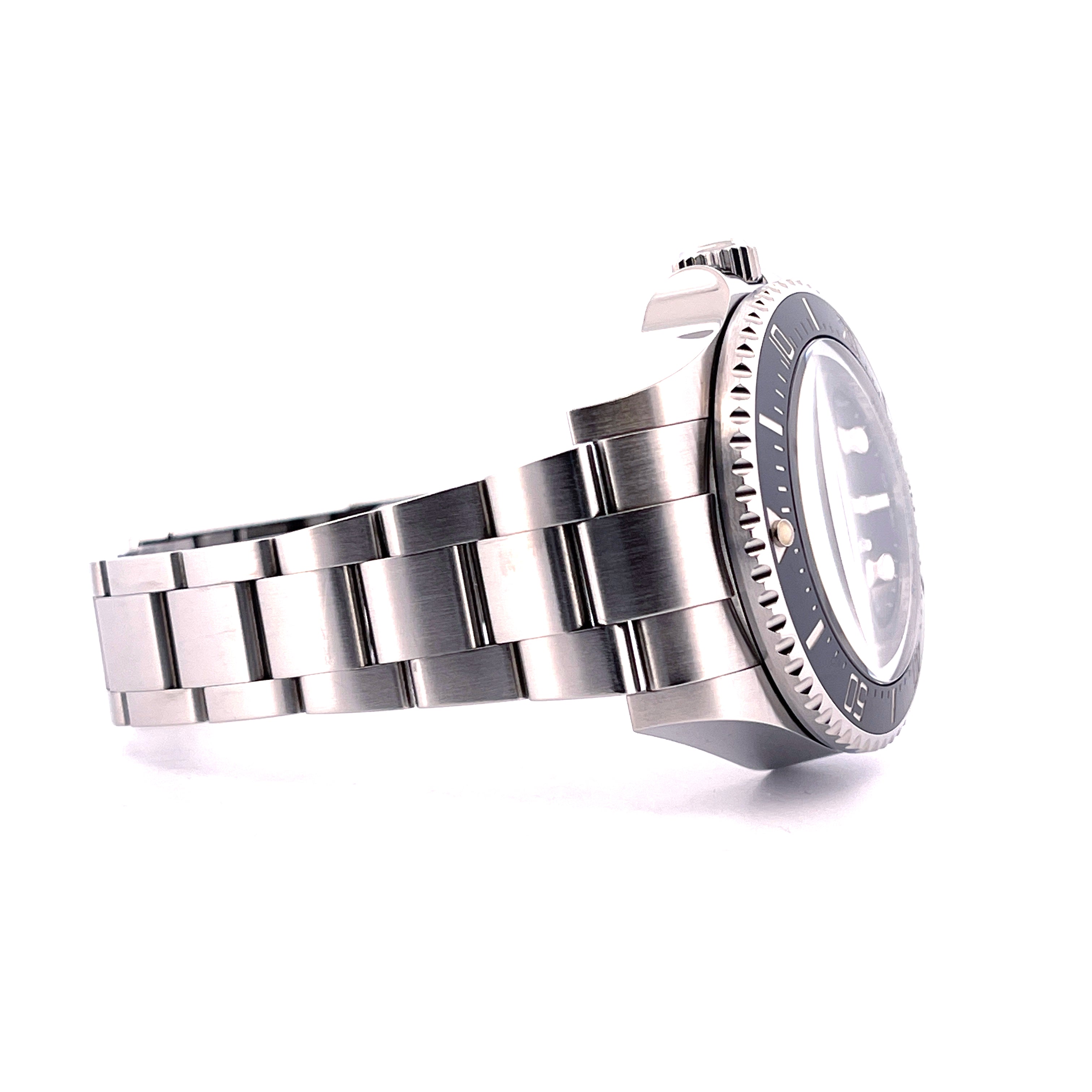 Sea-Dweller Deepsea 116660 Black / pretty Condition / Full Links / Premium Full Set / 2 years Waranty / LC100 / 2012