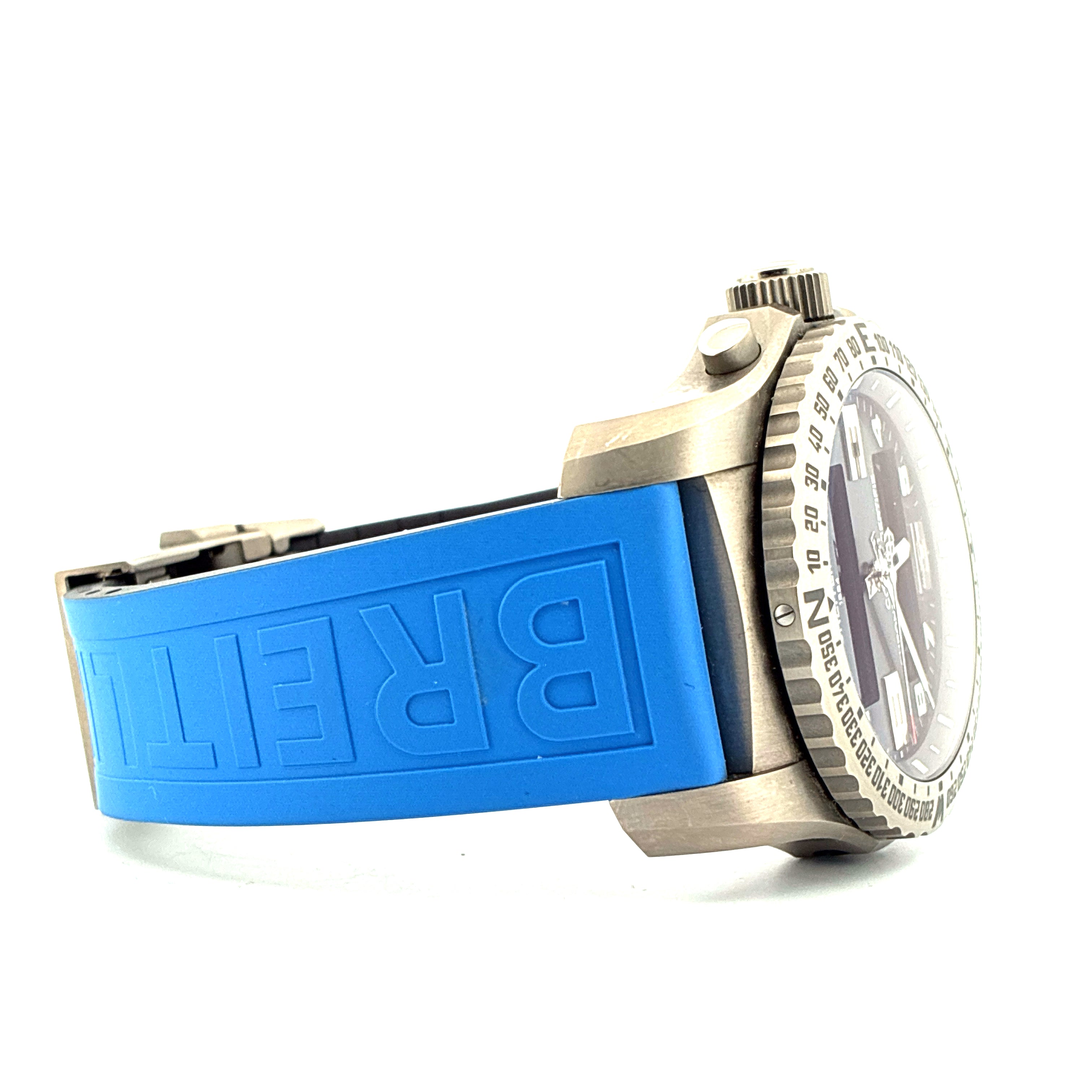 Cockpit B50 Titan Quarz / Blue Strap / incl Black Strap and Folding Clasp / very good Condition / premium Full Set / Germany 2015