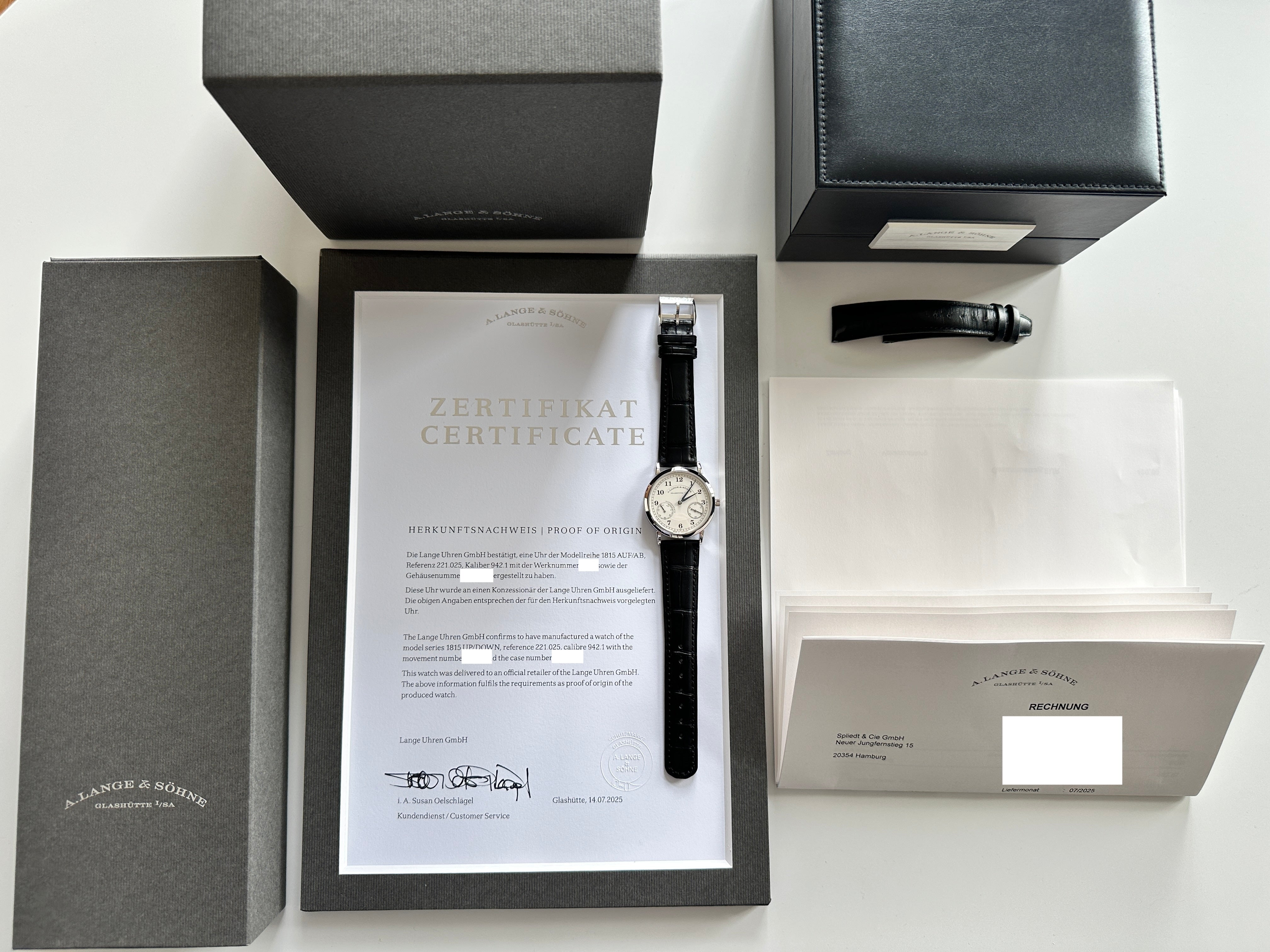 A. Lange & Söhne 1815 Up Down in Platin mit Zertifikat und Verpackung