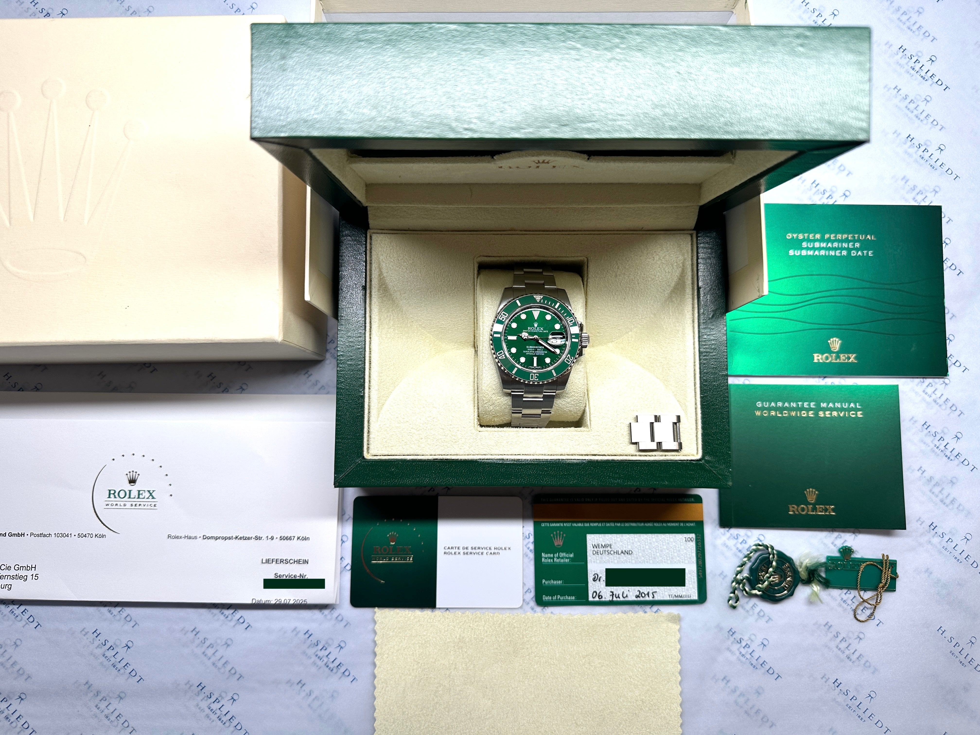 Rolex Submariner Date "Hulk" im Full Set mit Papieren und Box, Frontansicht