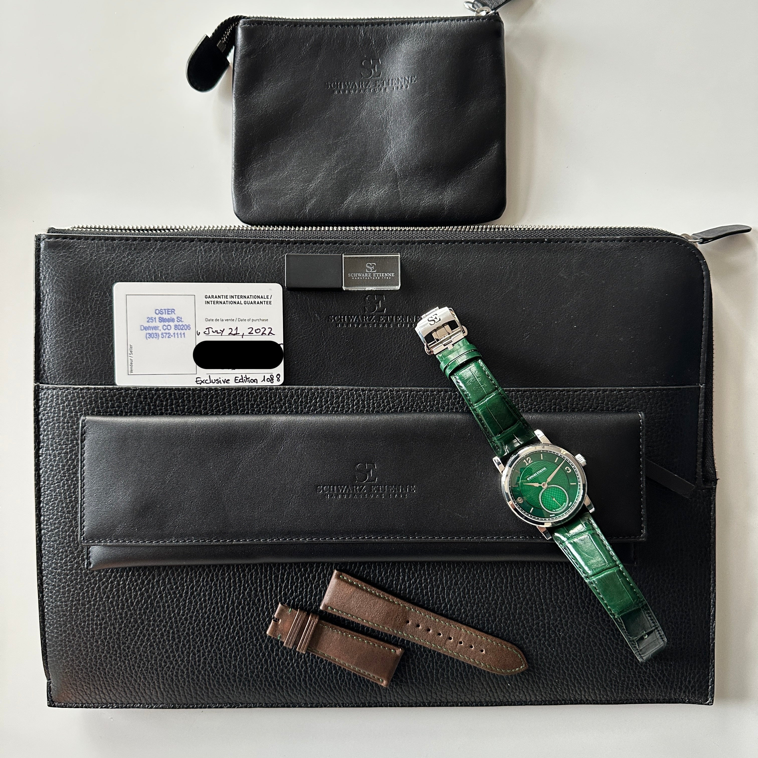 Roma Synergy by Kari Voutilainen "Evergreen" x Oster Jewelers 1 of 8 Limited Edition / Full Set / Silver Dial / Folding Clasp / very rare / premium Condition / 2022