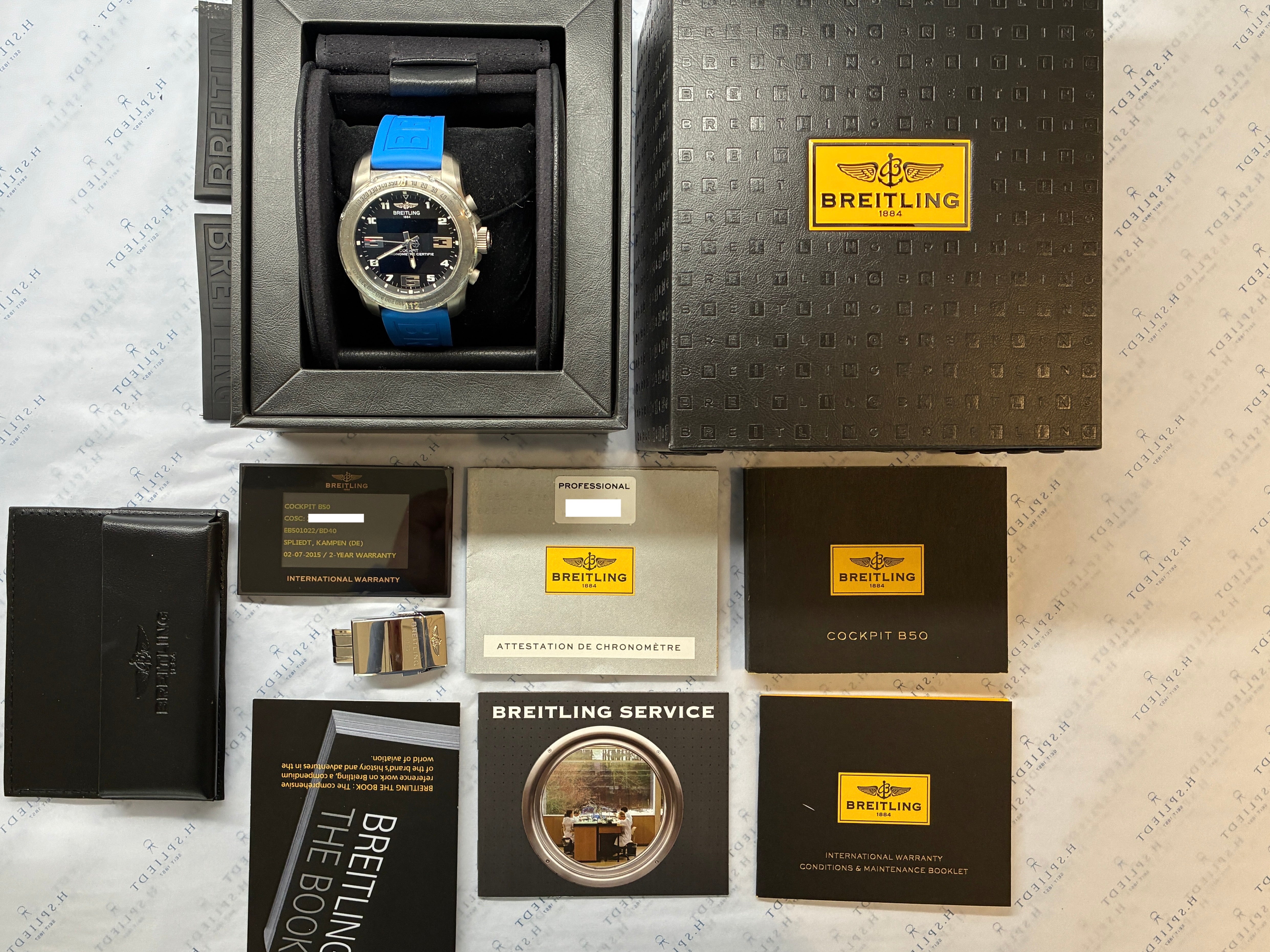 Cockpit B50 Titan Quarz / Blue Strap / incl Black Strap and Folding Clasp / very good Condition / premium Full Set / Germany 2015