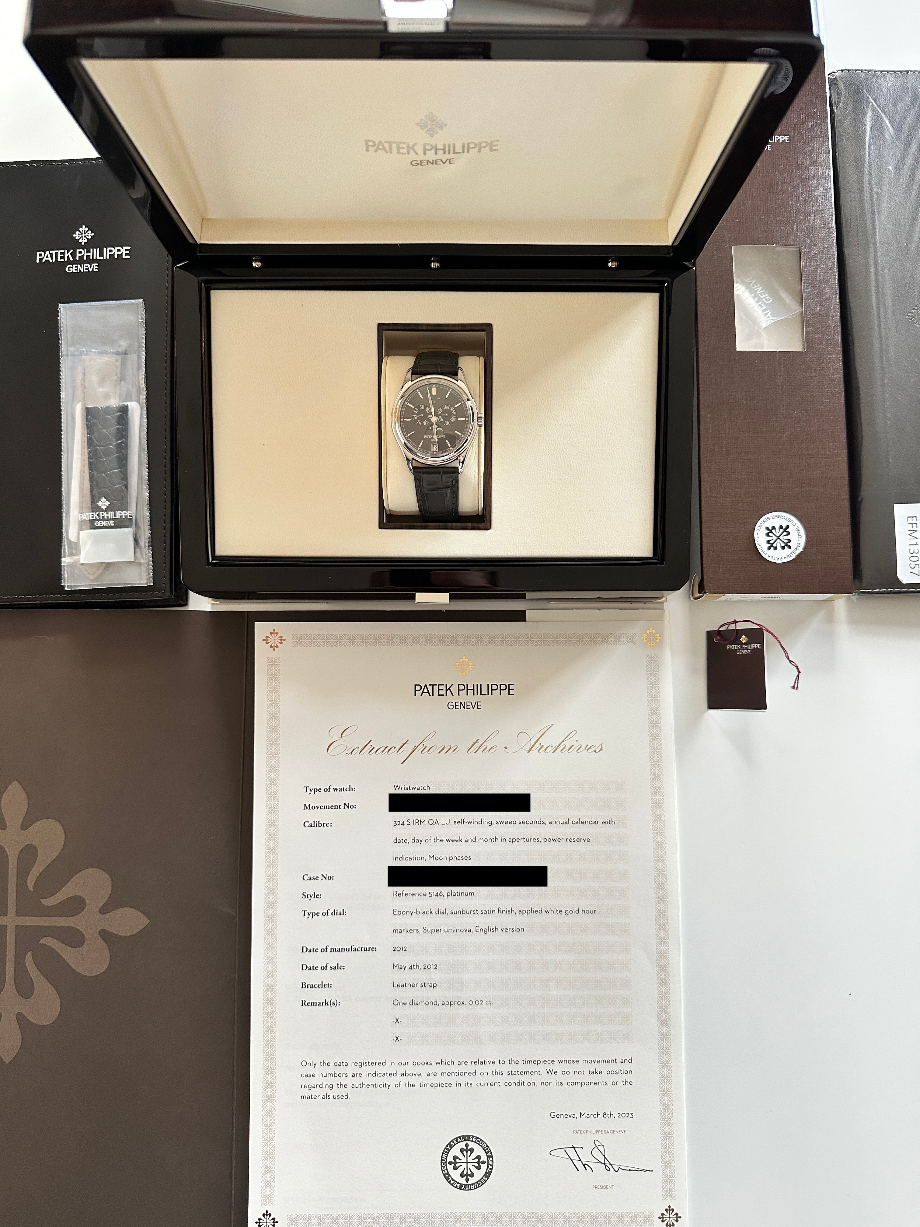 Patek Philippe 5146P-001 Annual Calendar aus Platin in schwarzer Box mit Archiv-Auszug
