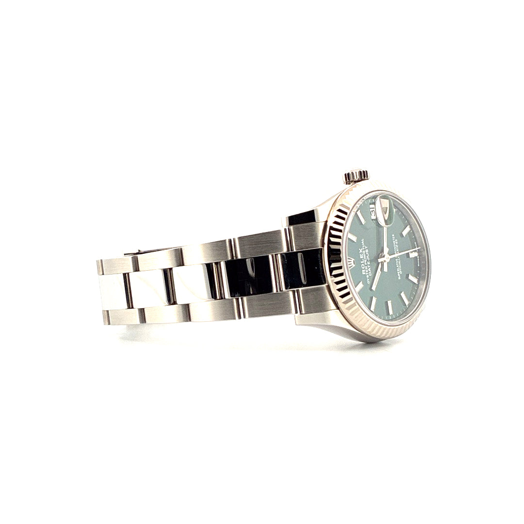 Rolex Datejust 31 / Green Dial / Box & Papers / Full-Set / 2021