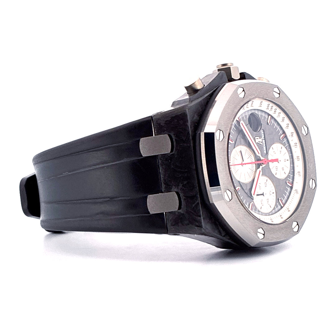 Audemars Piguet Royal Oak Offshore Jarno Trulli im Profil auf weißem Hintergrund