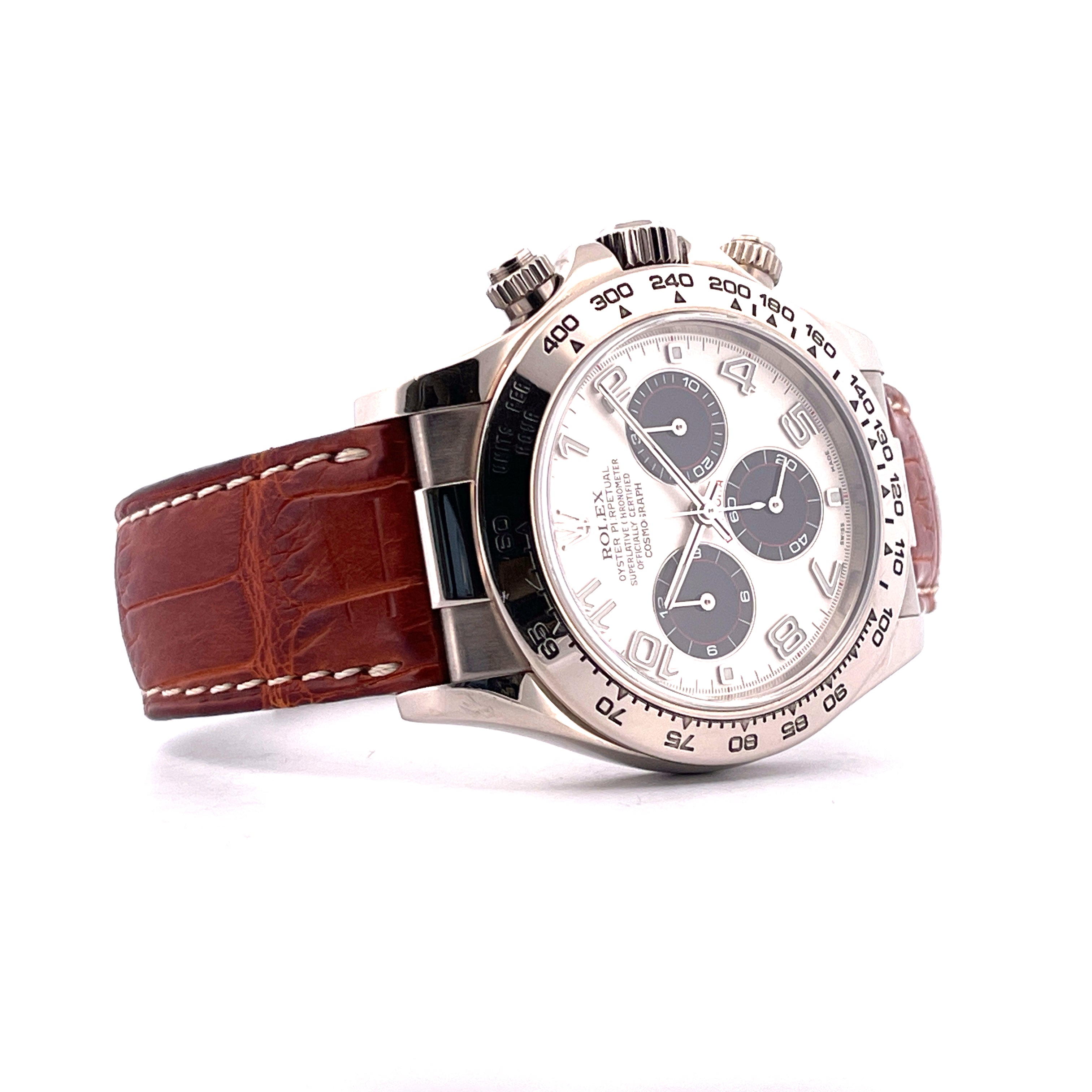 Rolex Daytona Panda Racing Dial aus Weißgold Baujahr 2002 mit braunem Lederarmband im Detail
