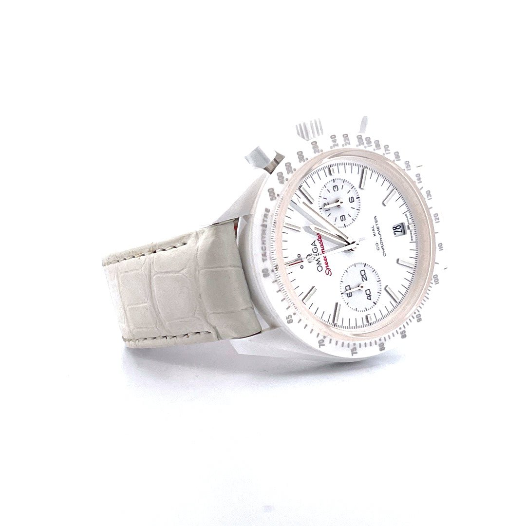 Speedmaster Dark Side Of The Moon / Full Set / Very Good Condition / Box & Papers / 2023