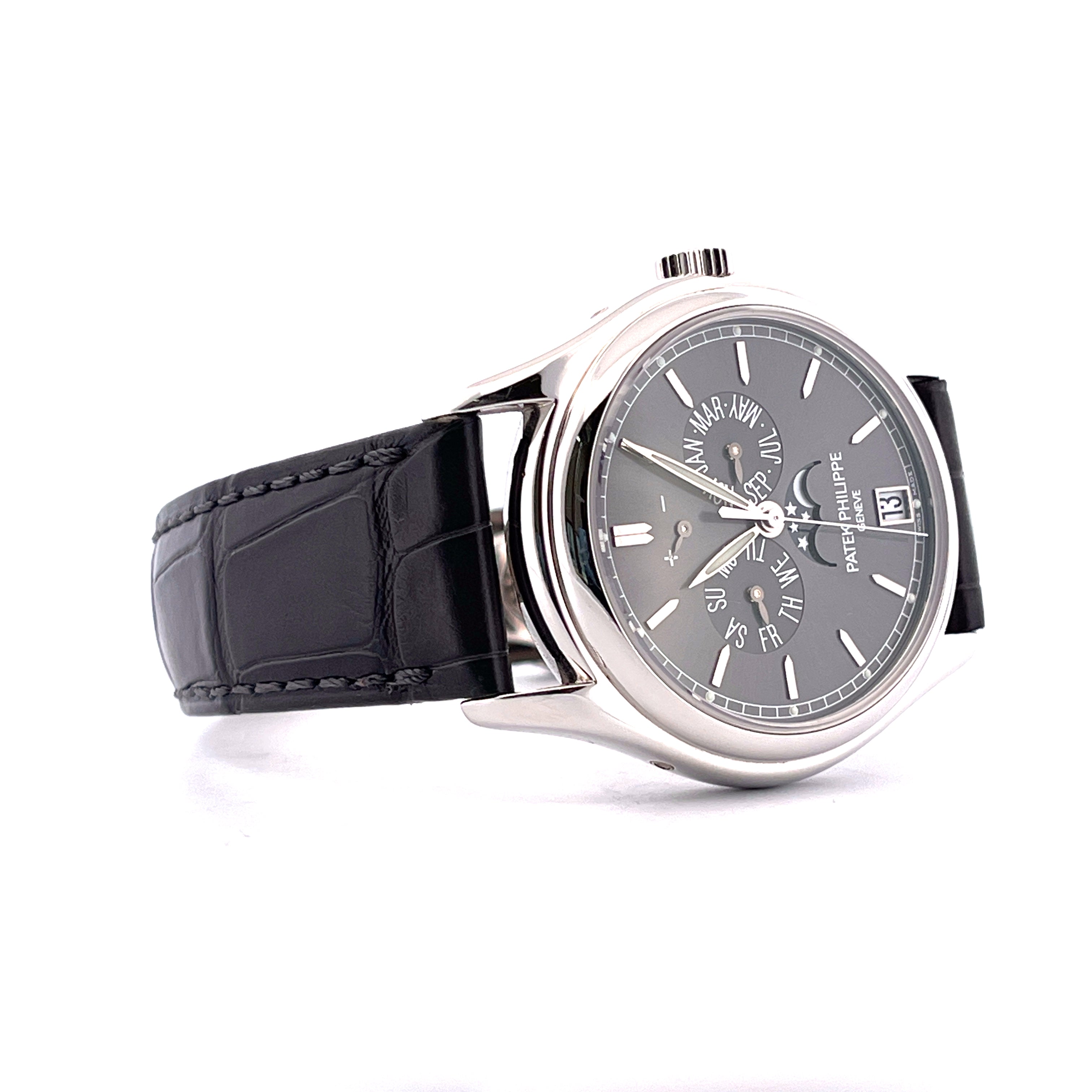 Patek Philippe 5146P-001 Platin-Herrenuhr mit grauem Zifferblatt und schwarzem Alligatorlederband