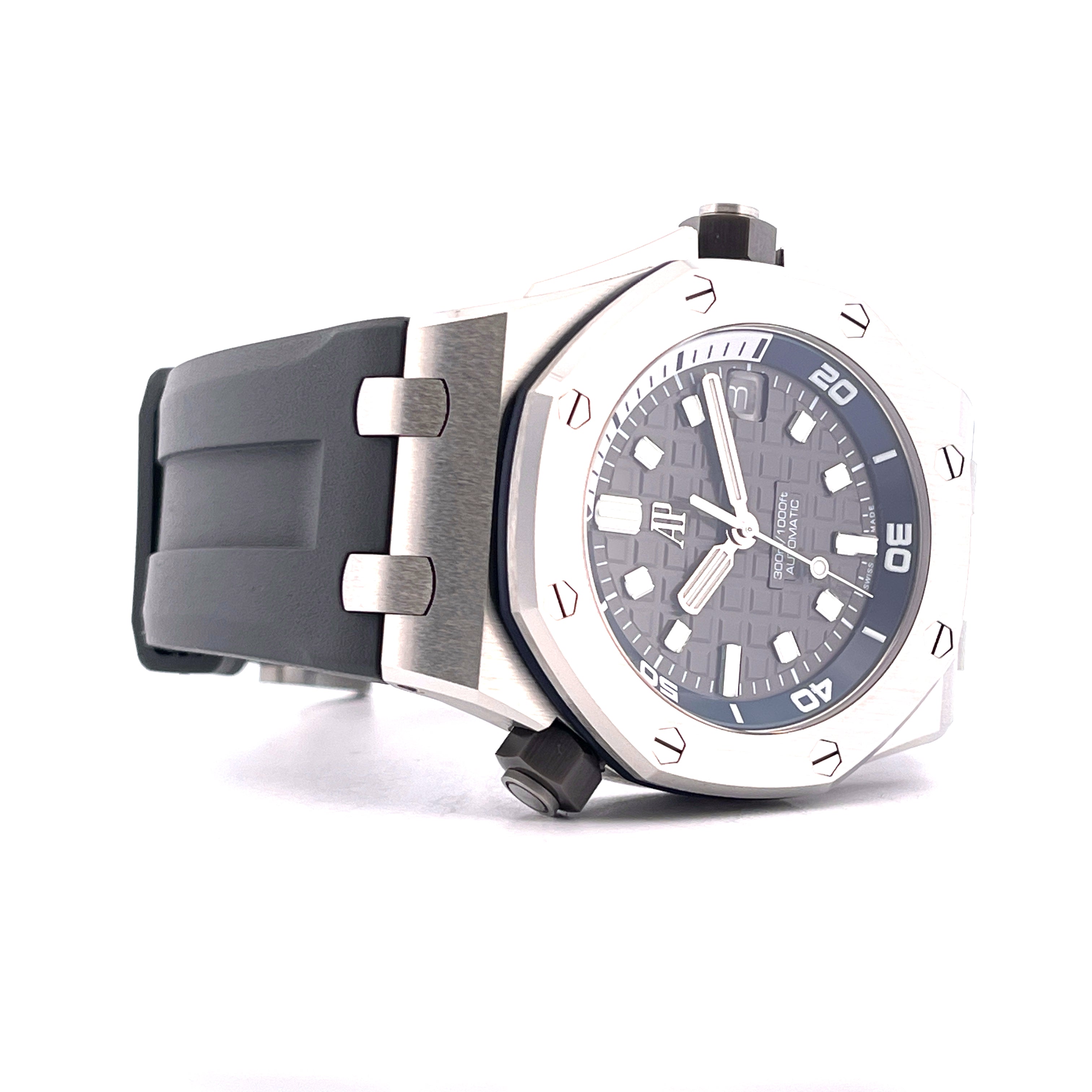 Royal Oak Offshore Diver Brand new / Blue / Stickers / Full-Set 2021