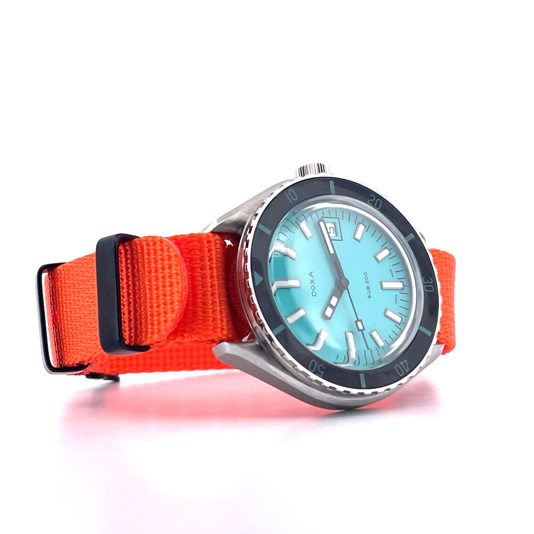 DOXA Sub 200 Aquamarine neuwertig /ungetragen