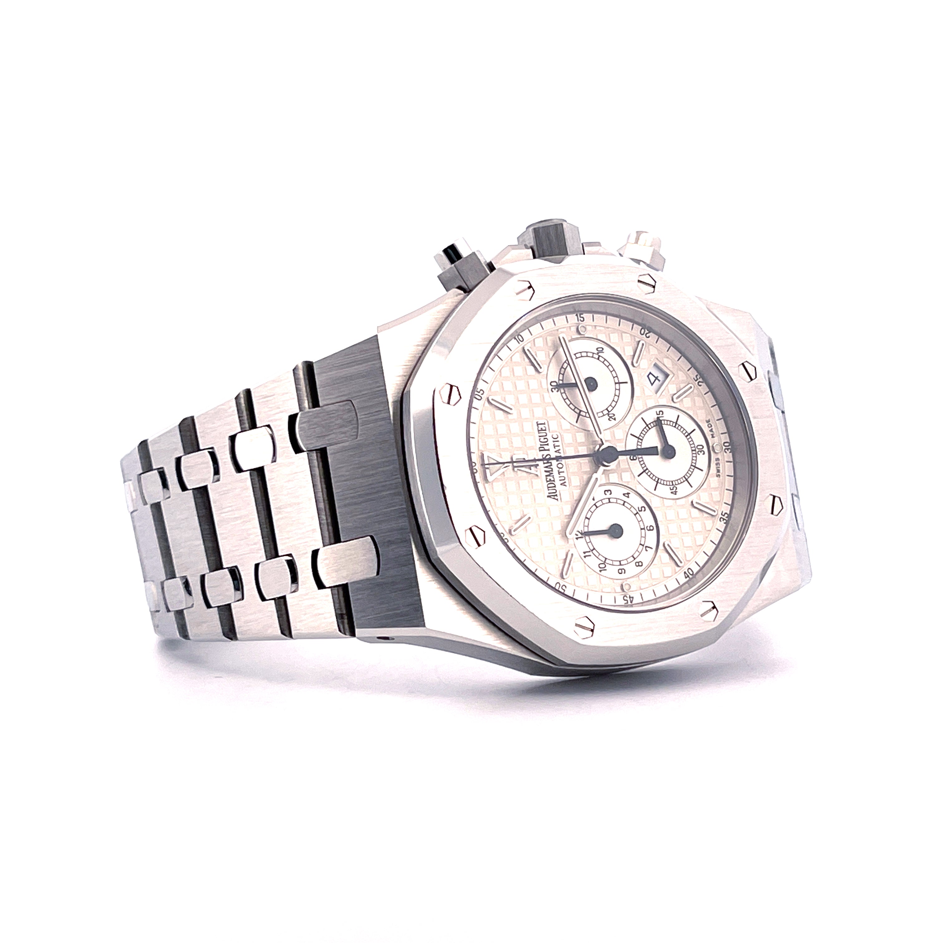 Royal Oak Chronograph / Small Tapisserie / White Dial / Large AP Service 2025 / Full-Set / 2001