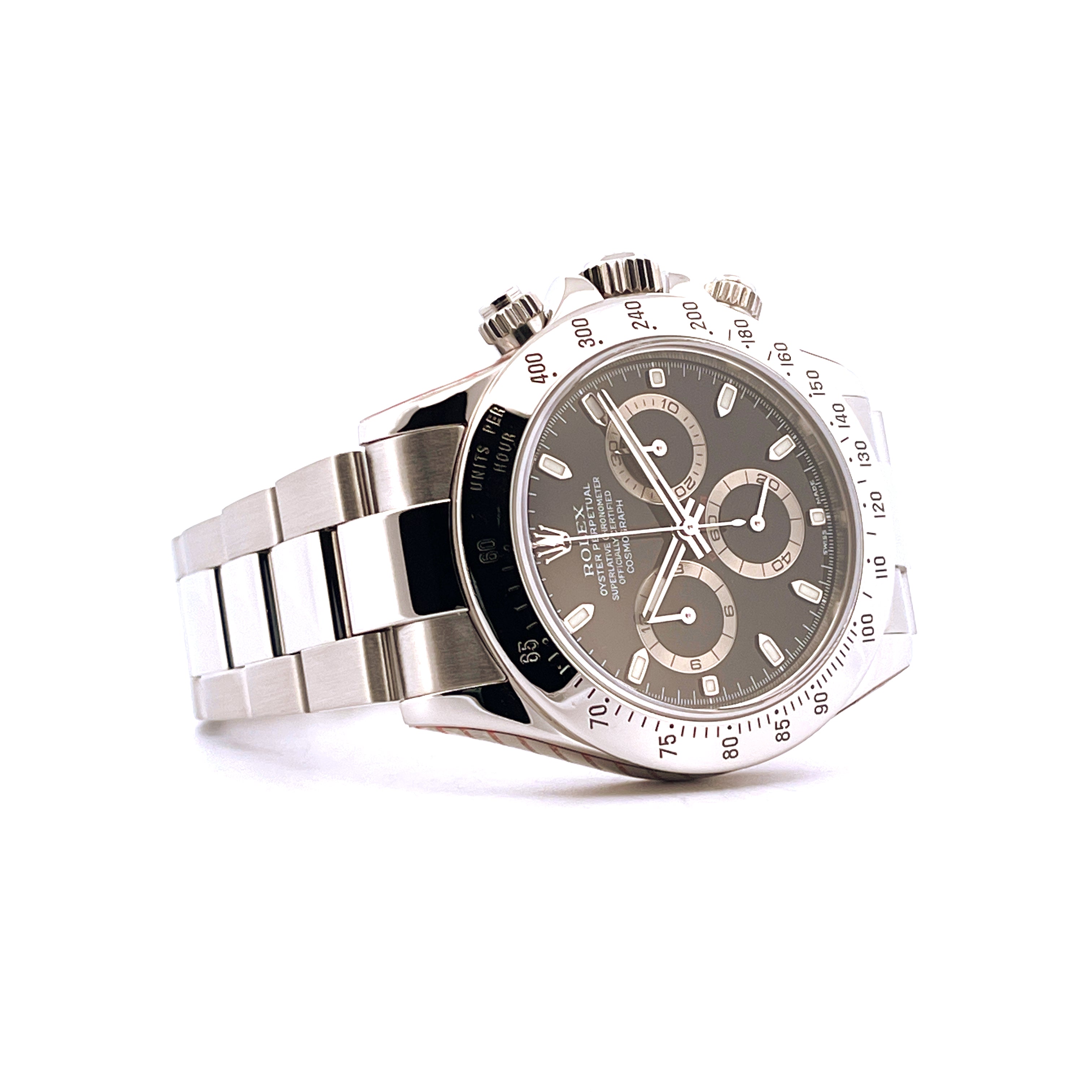 Rolex Daytona 116520 aus Edelstahl, Baujahr 2001, auf weißem Hintergrund aus der Seitenansicht mit Zifferblatt