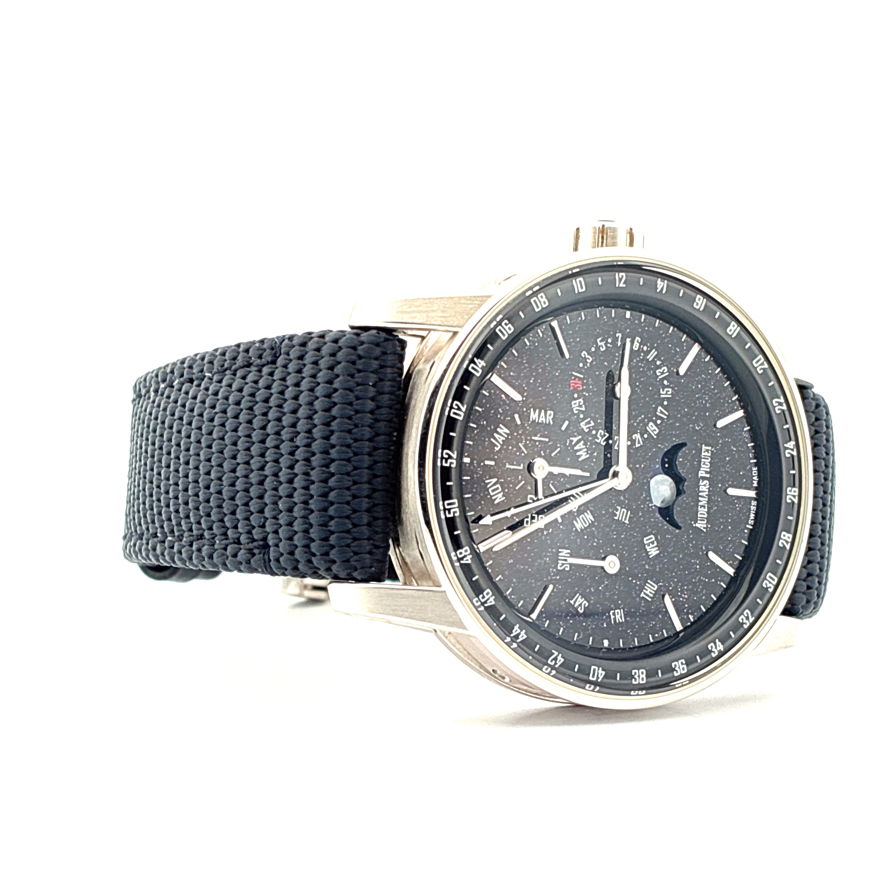Code 11.59 Perpetual Calendar / 19cm Wristsize Whitegold / Folding clasp / Aventurin Dial / Box & Papers 2022