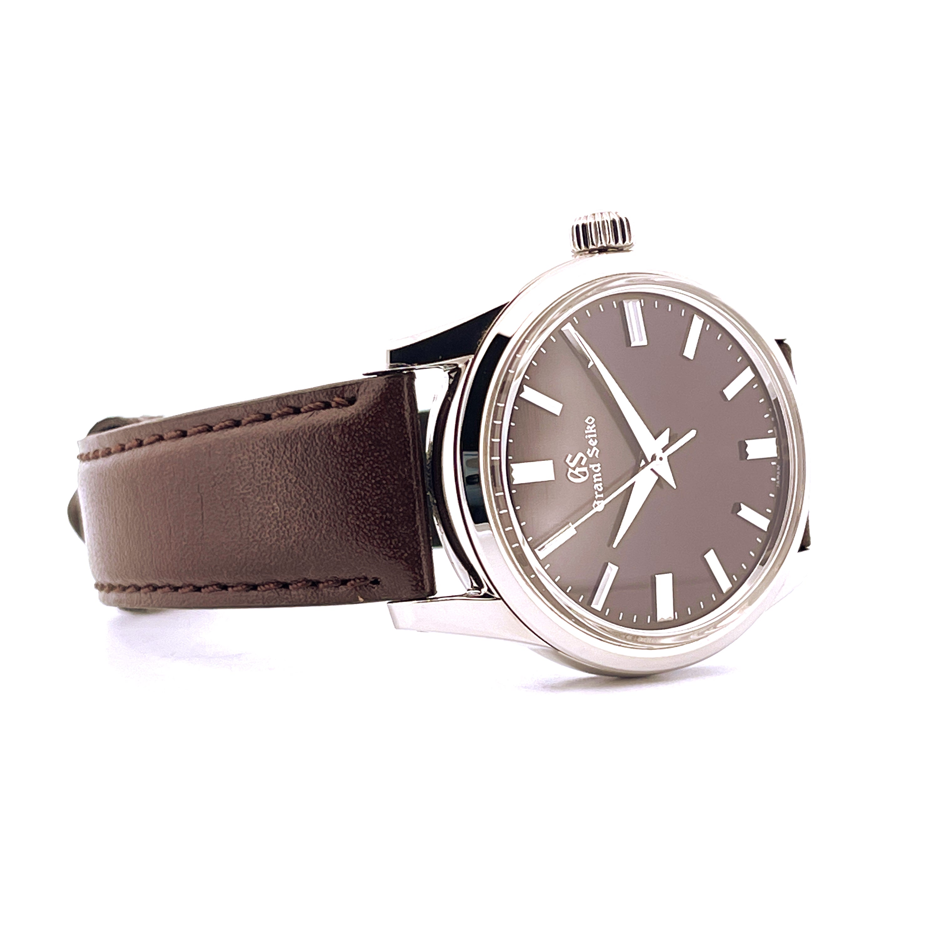 Grand Seiko Heritage 2025 Automatik-Uhr mit braunem Lederarmband und Edelstahlgehäuse