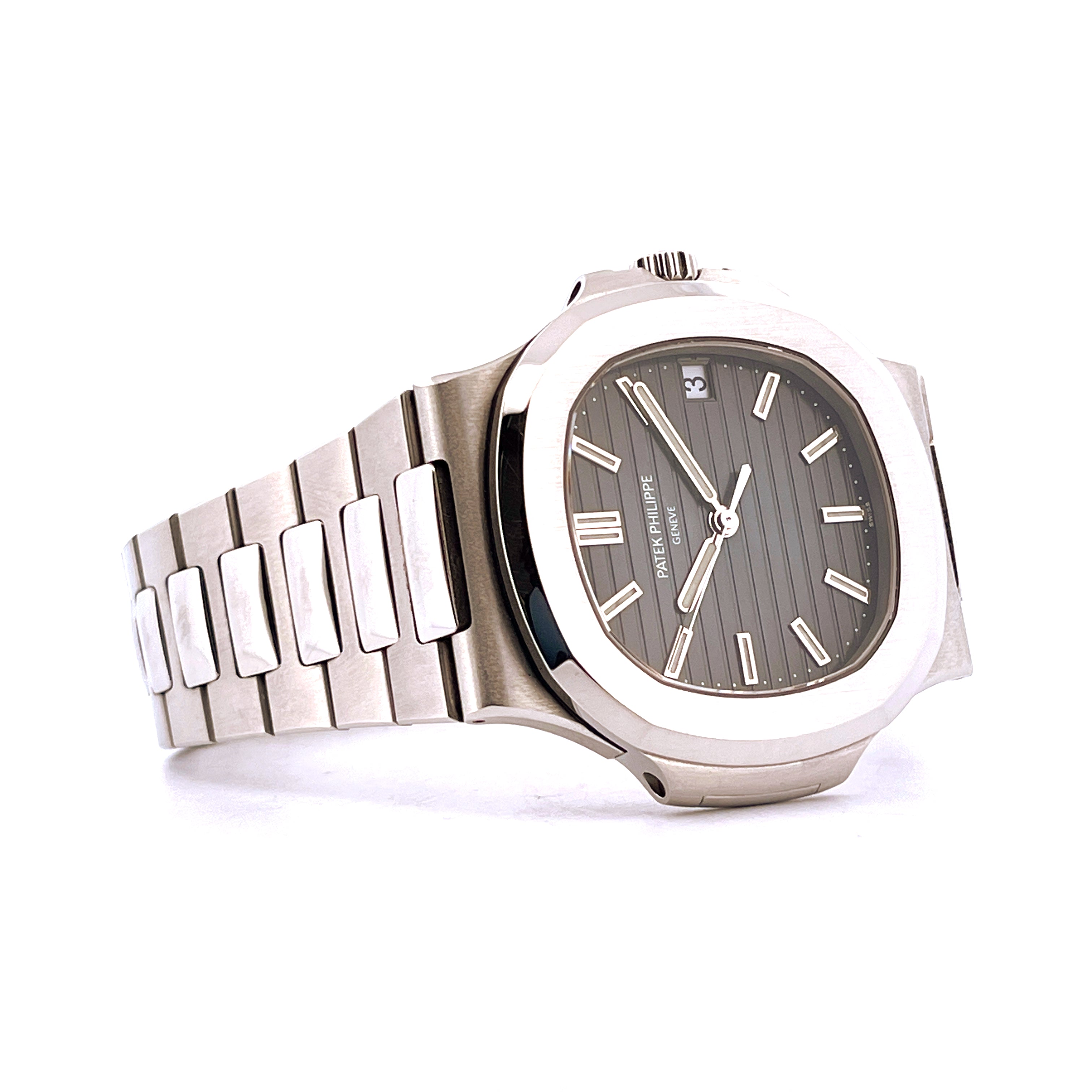 Patek Philippe Nautilus 5711/1A-001 aus Edelstahl mit grauem Zifferblatt und Stahlarmband