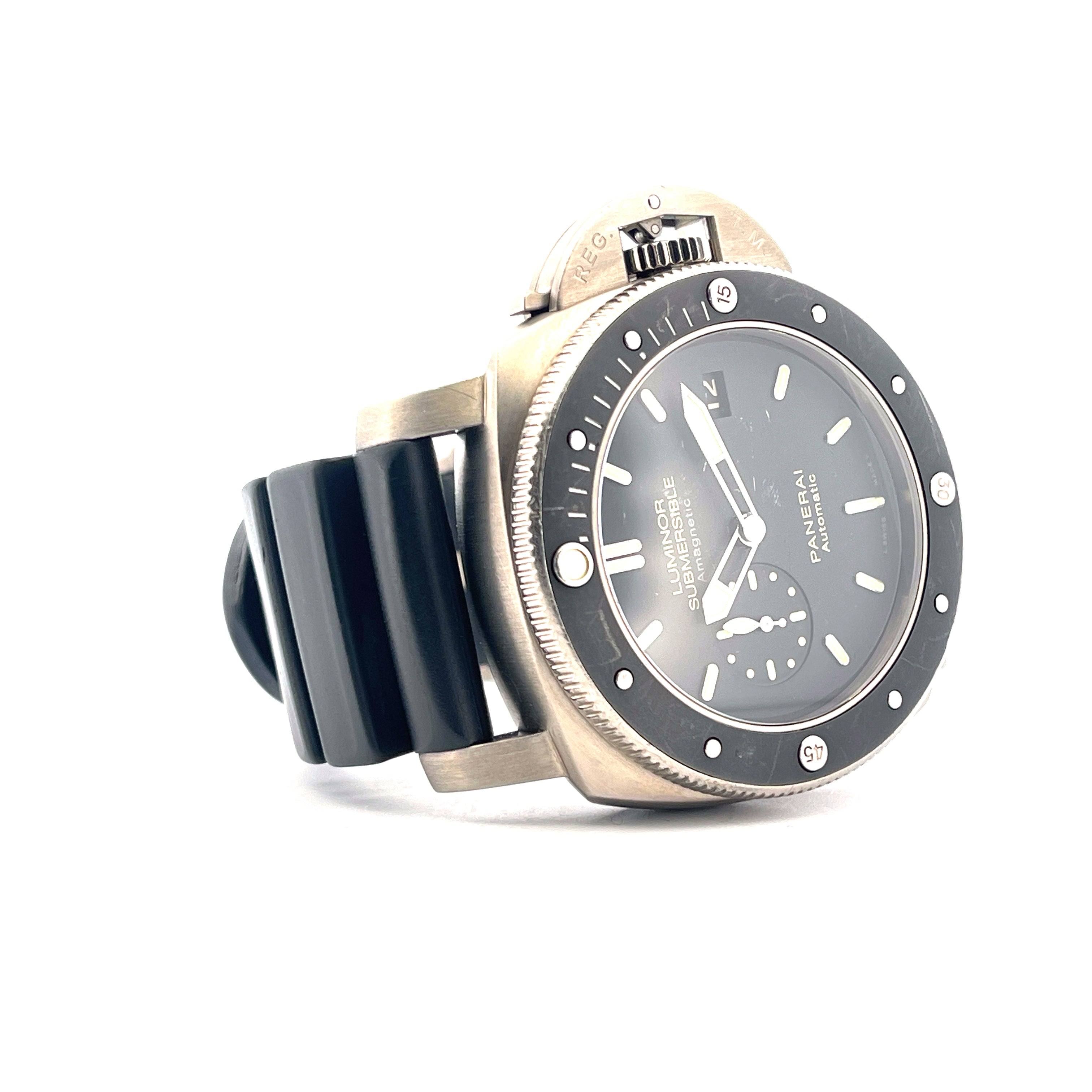 Luminor Submersible 1950 Titan PAM 00389 / Full Set / 2nd Strap / -2015-