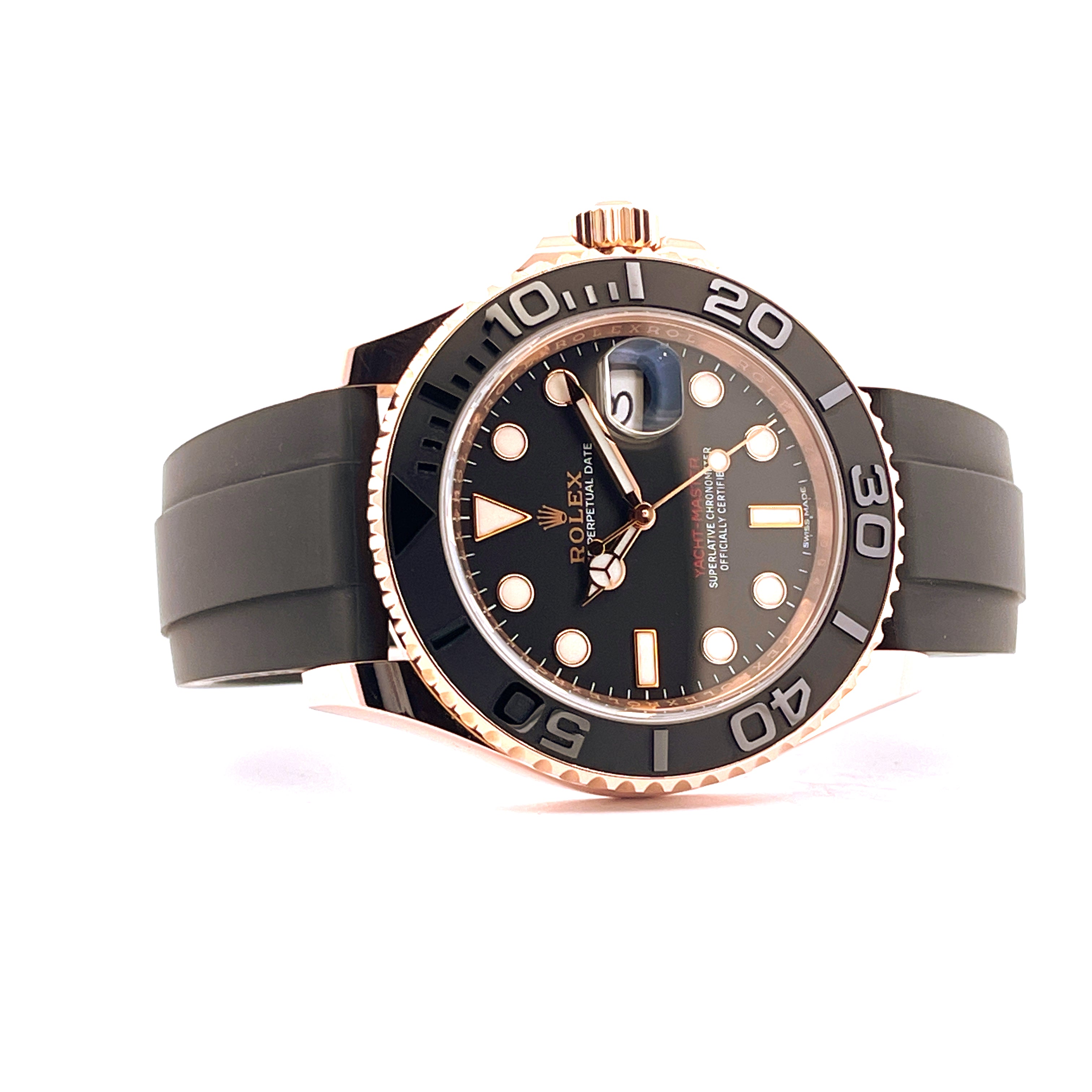 Rolex Yacht-Master 40 Ref. 116655 Everose Automatik auf schwarzem Kautschukband im Detail