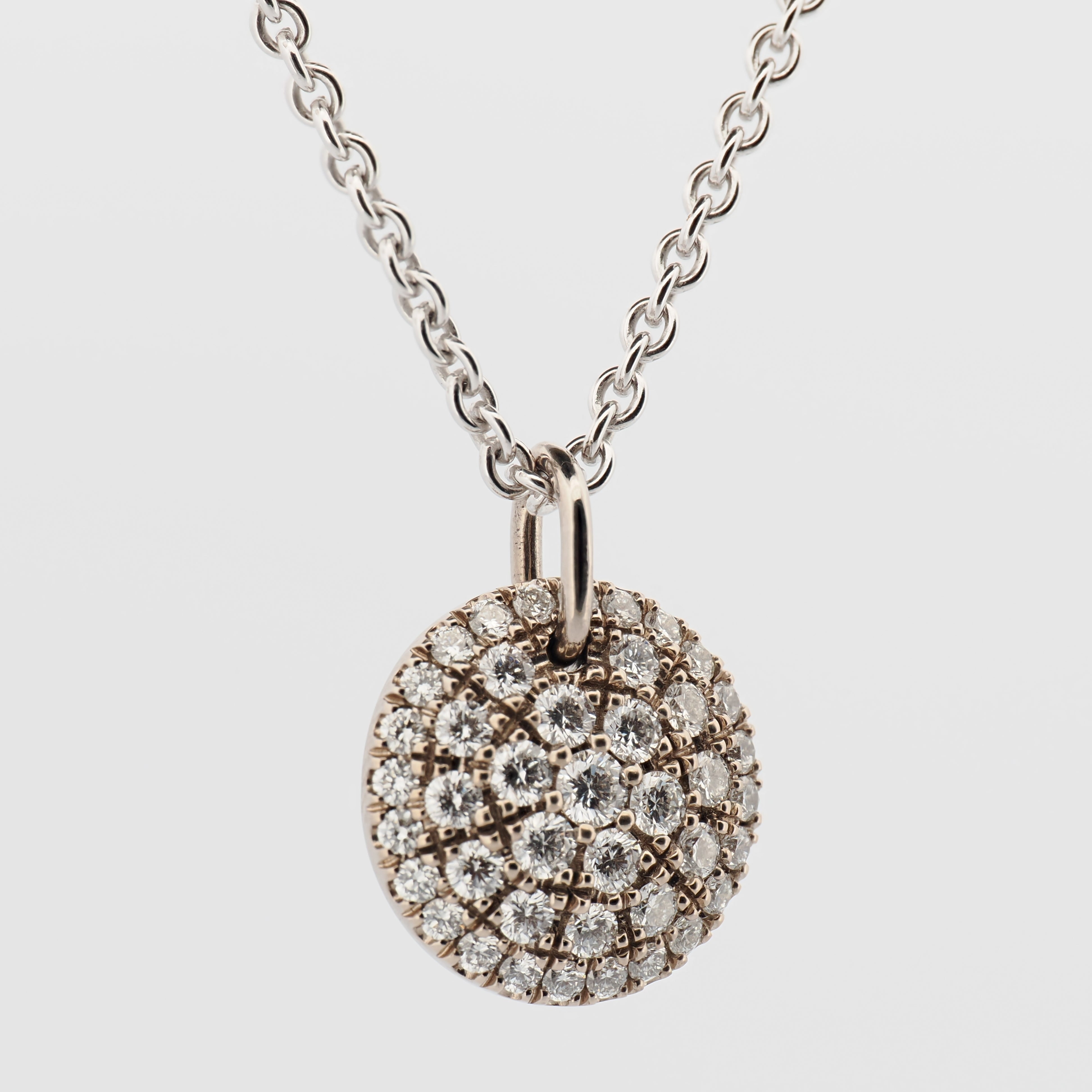 Collier mit Anhänger in Weißgold und Brillanten