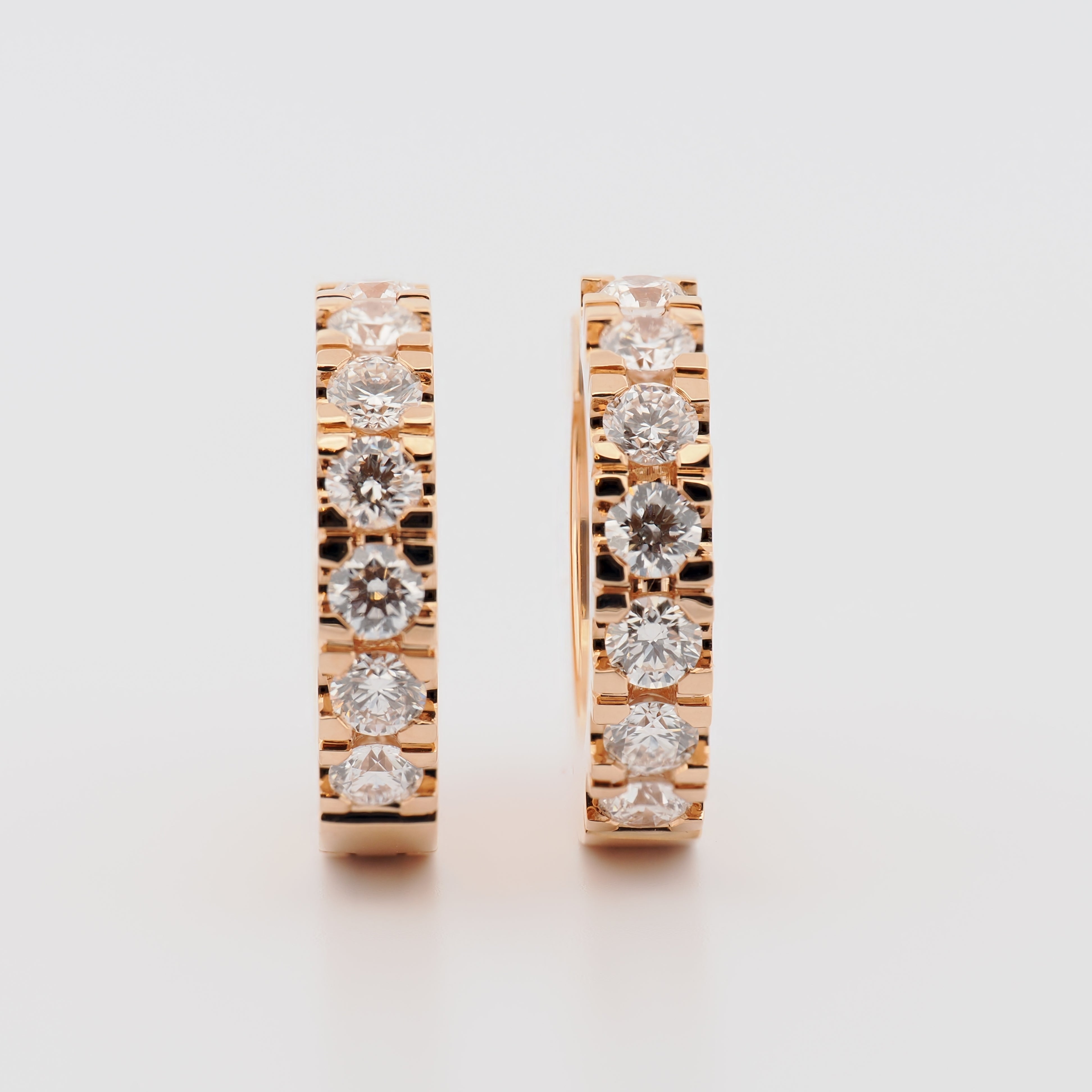 Creolen M mit Brillanten in Roségold