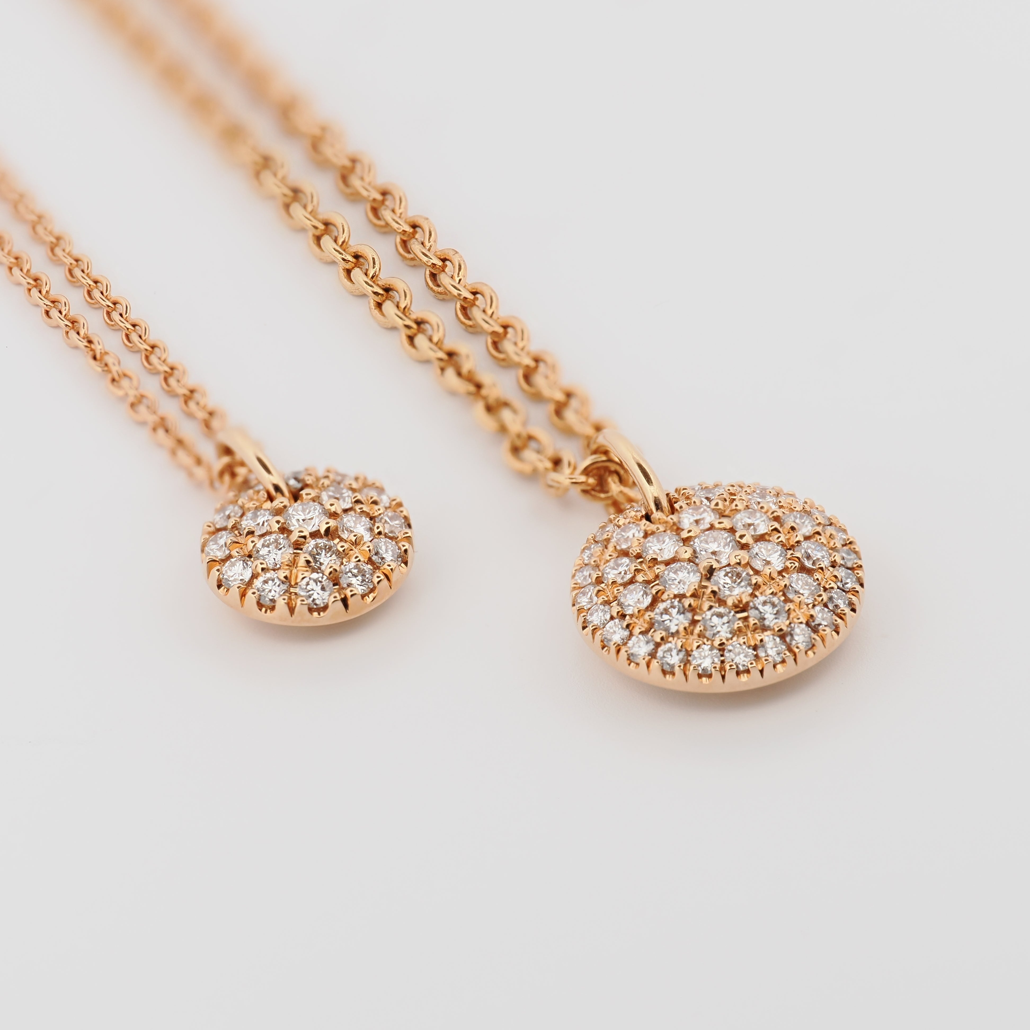 Collier mit Anhänger in Roségold mit Brillanten