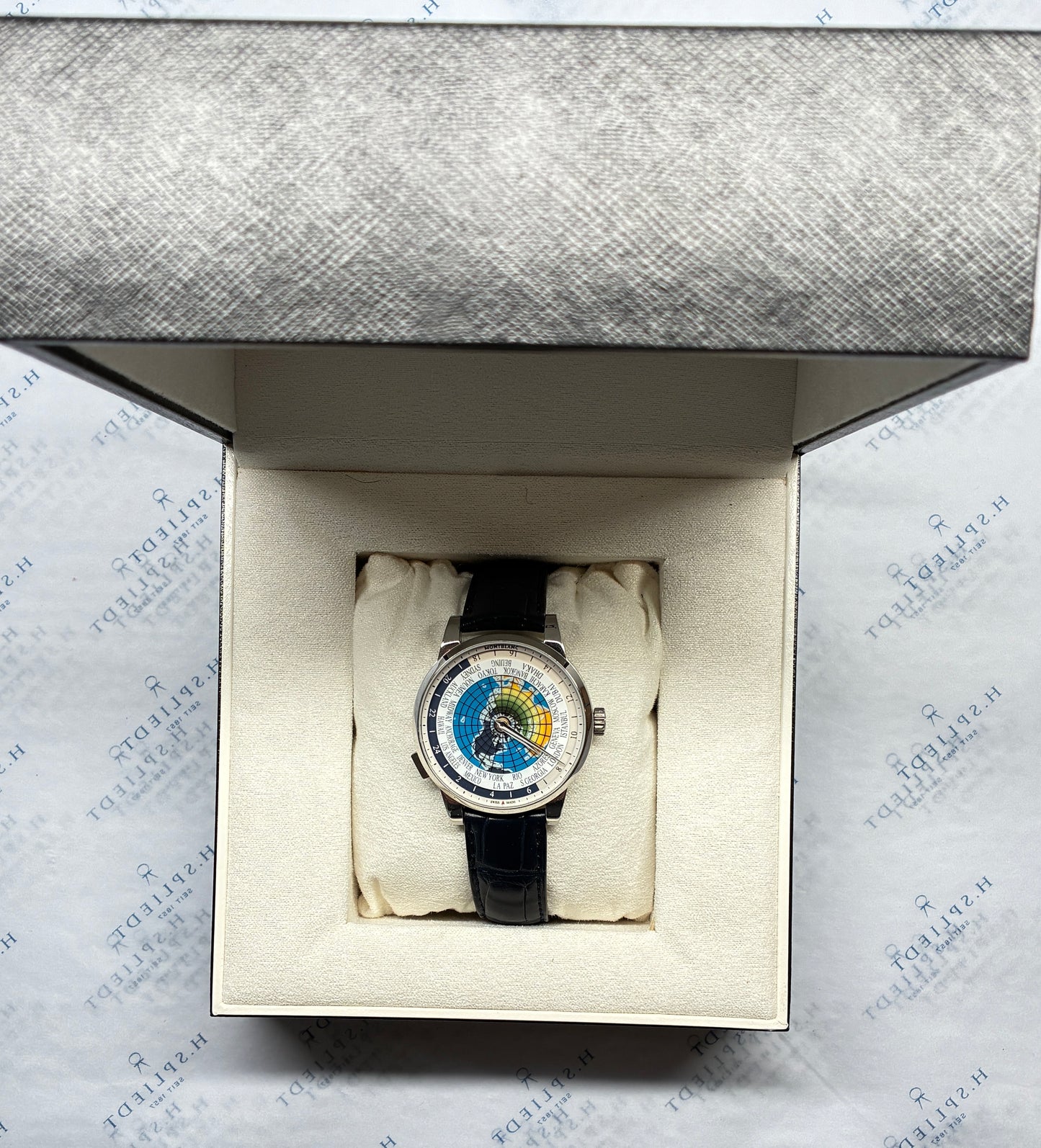 Montblanc Heritage Spirit Orbis Terrarum Unicef limited edition (016/500)