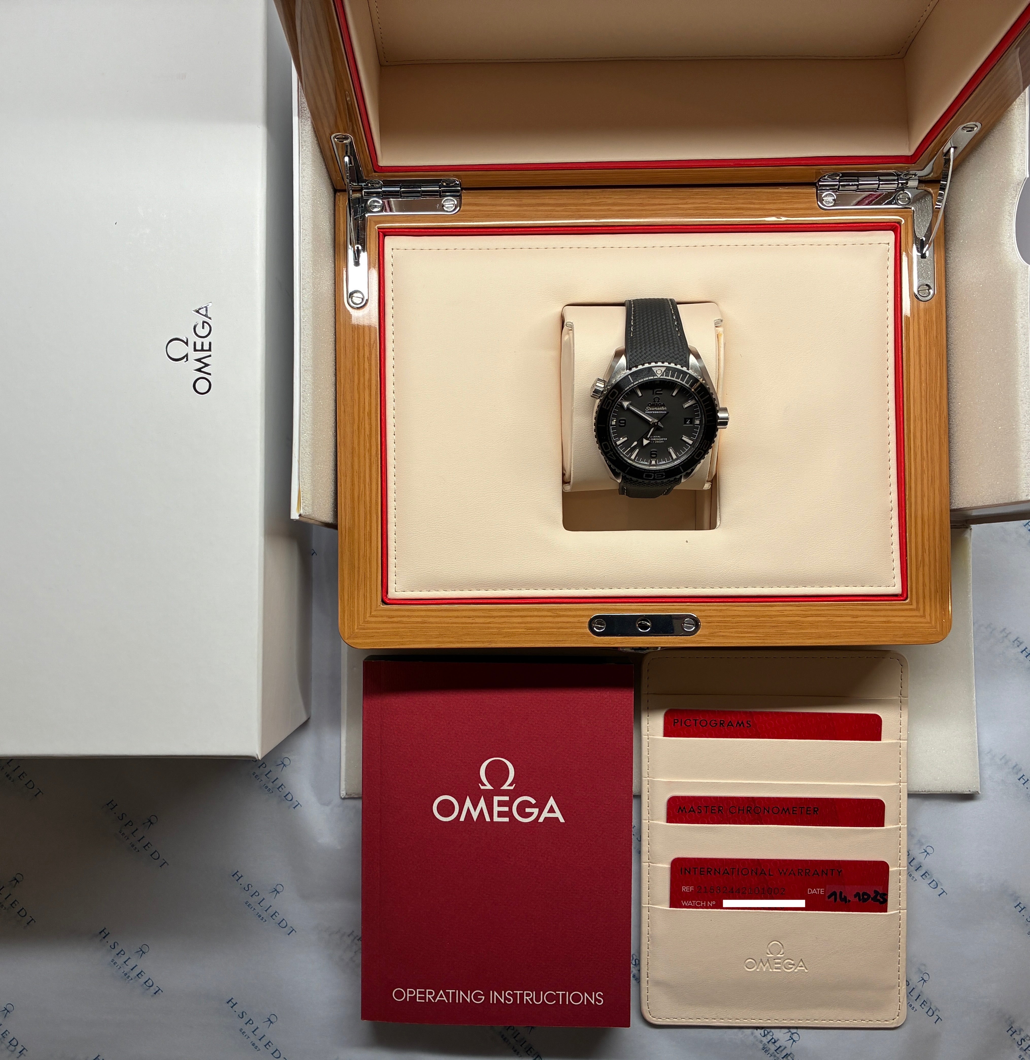 Seamaster Planet Ocean 43.5 Mm / Ungetragen / Grey Dial / Full-Set / 2025