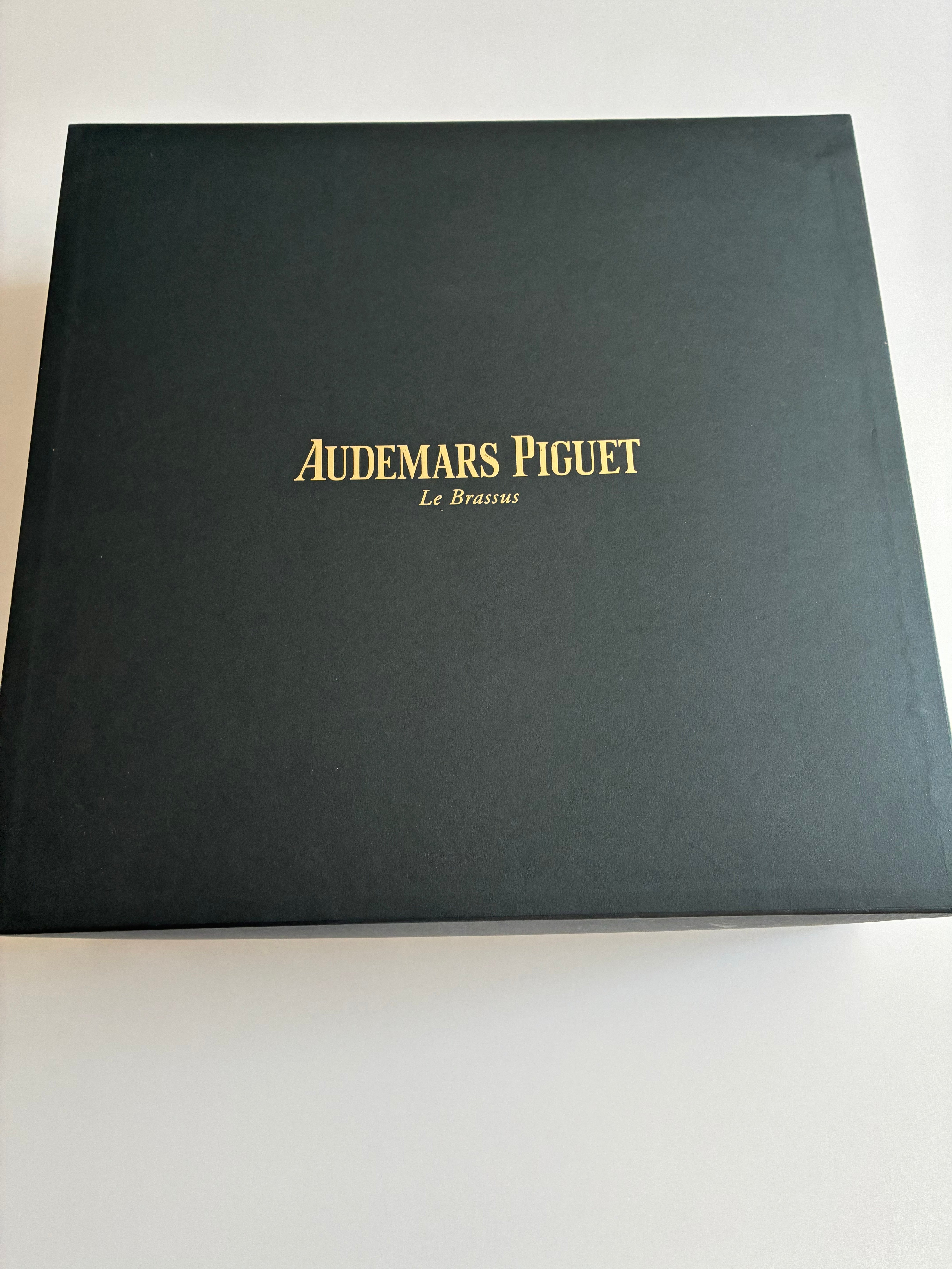 Audemars Piguet Wanduhr Calendar - neu full set (2016)