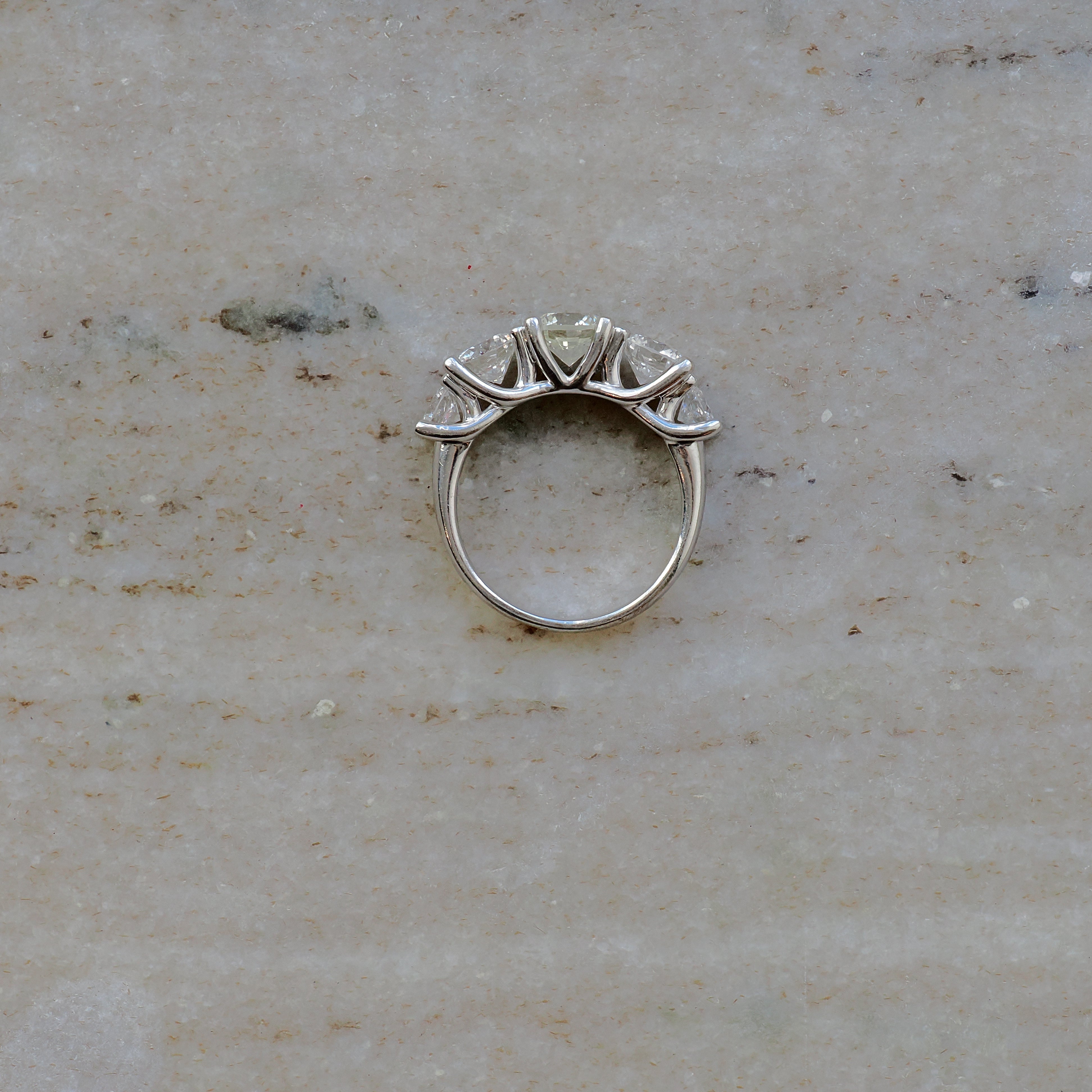 Vintage Halb Memoire Ring mit 5 Brillianten