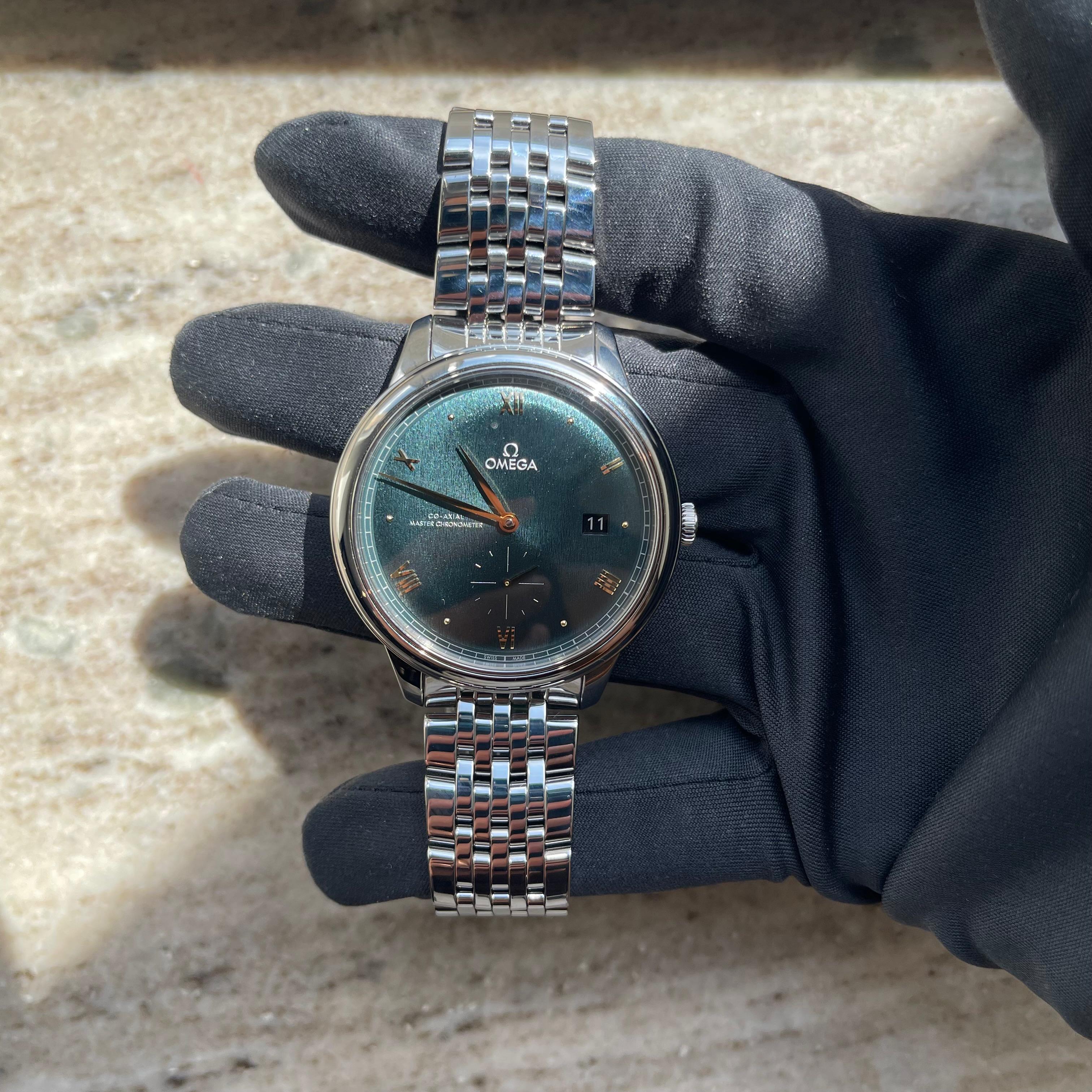 Omega De Ville Prestige Green Dial (2026)