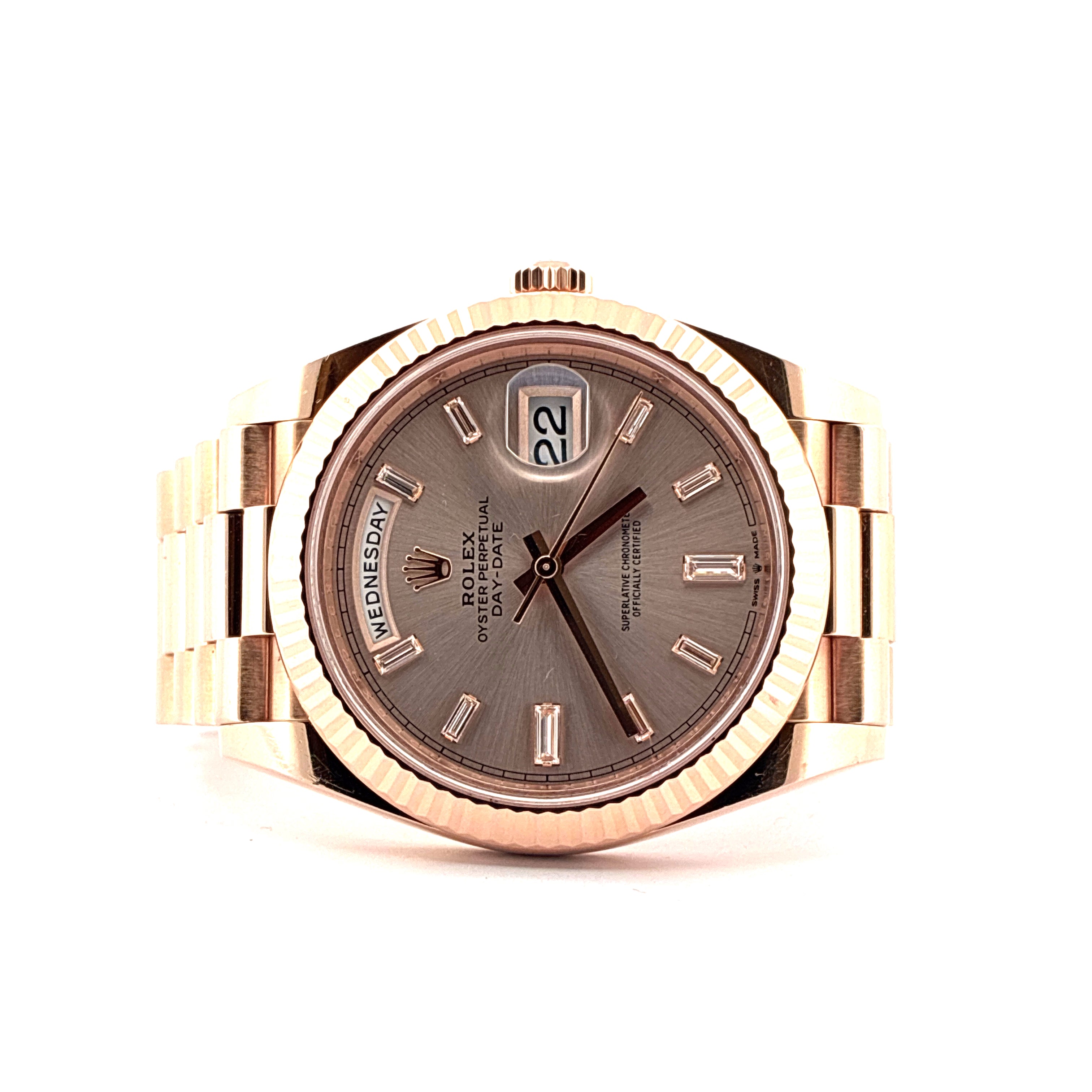 Day-Date 40 / Roségold / Rolex Service 2025 / Invoice / Baguette Factory Set / Pink Dial / Full-Set 2021
