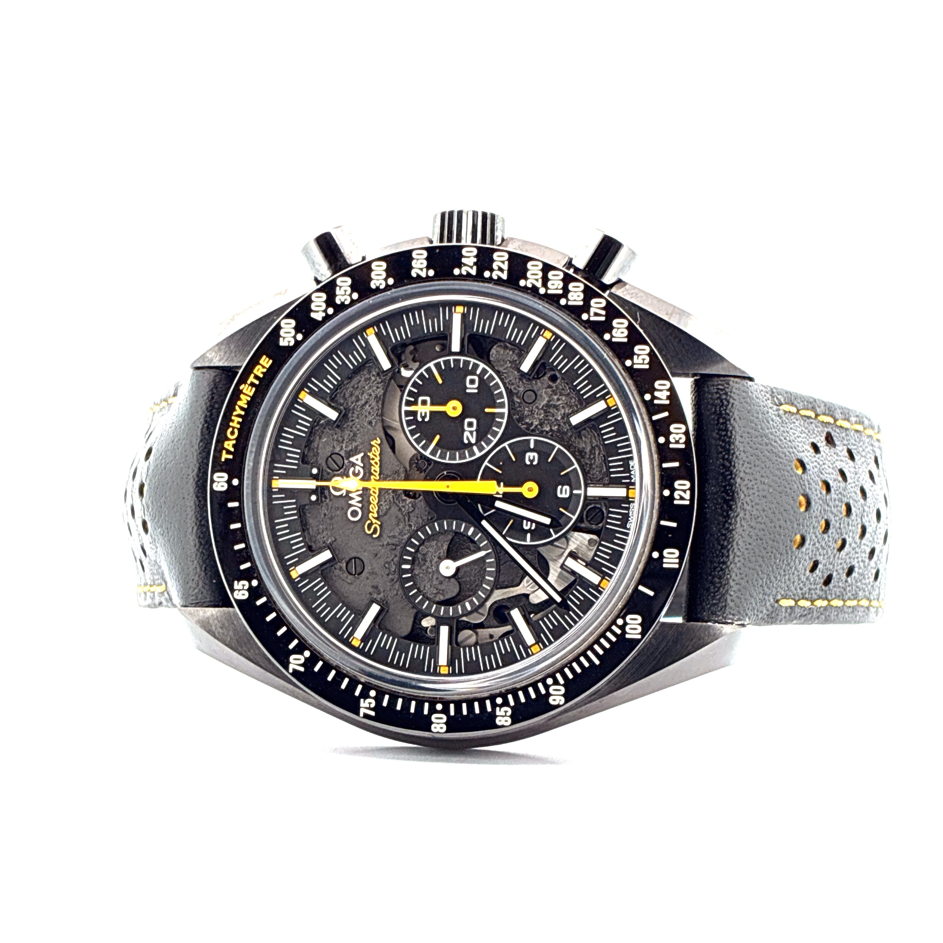Omega - Speedmaster Dark Side Of The Moon / APOLLO 8 / very good condt. / Full-Set / 2019 - [product_sku]