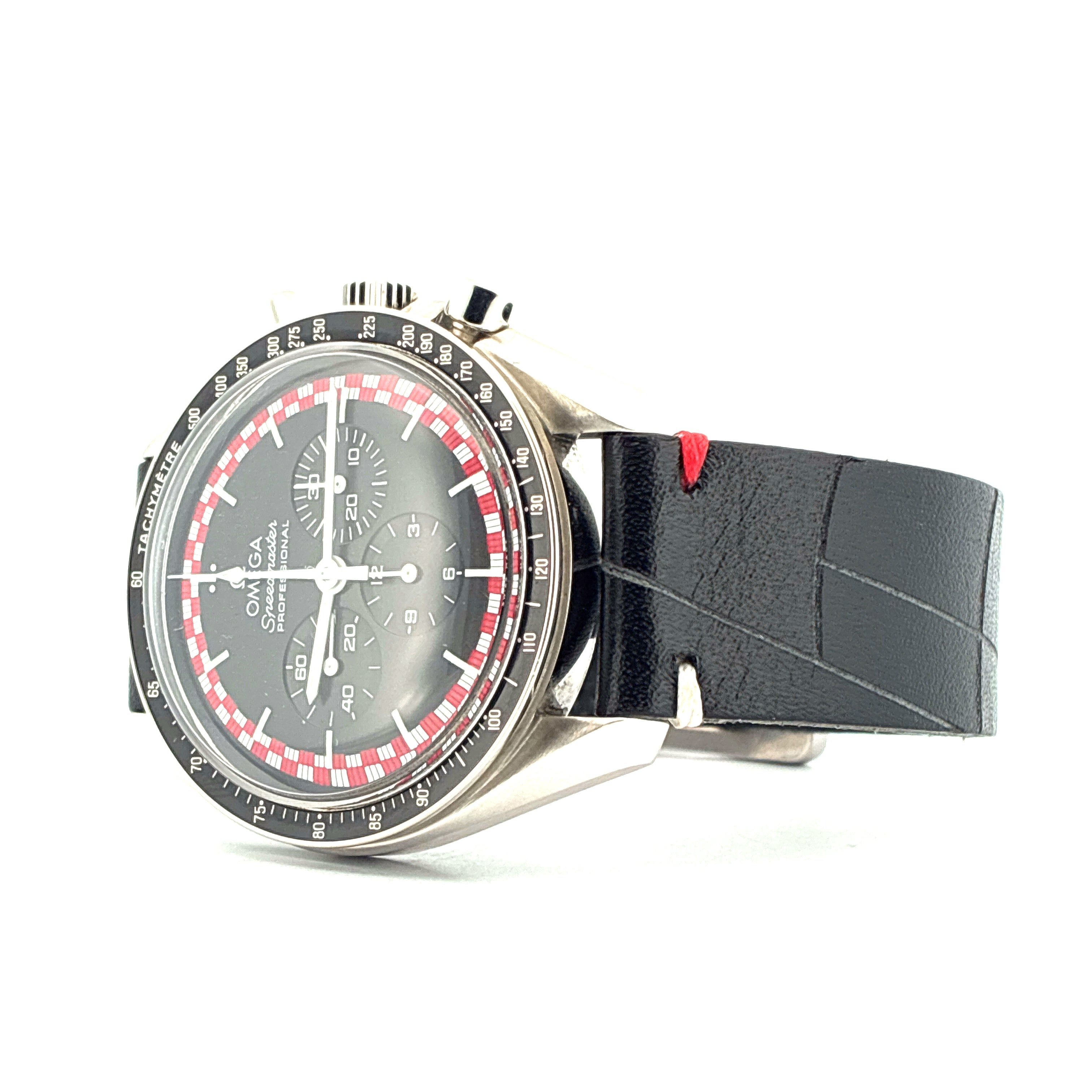 Speedmaster Professional Moonwatch "Tin Tin" / collectors watch / on stock very good condt. / 2 straps / 19cm wrist size / 2015