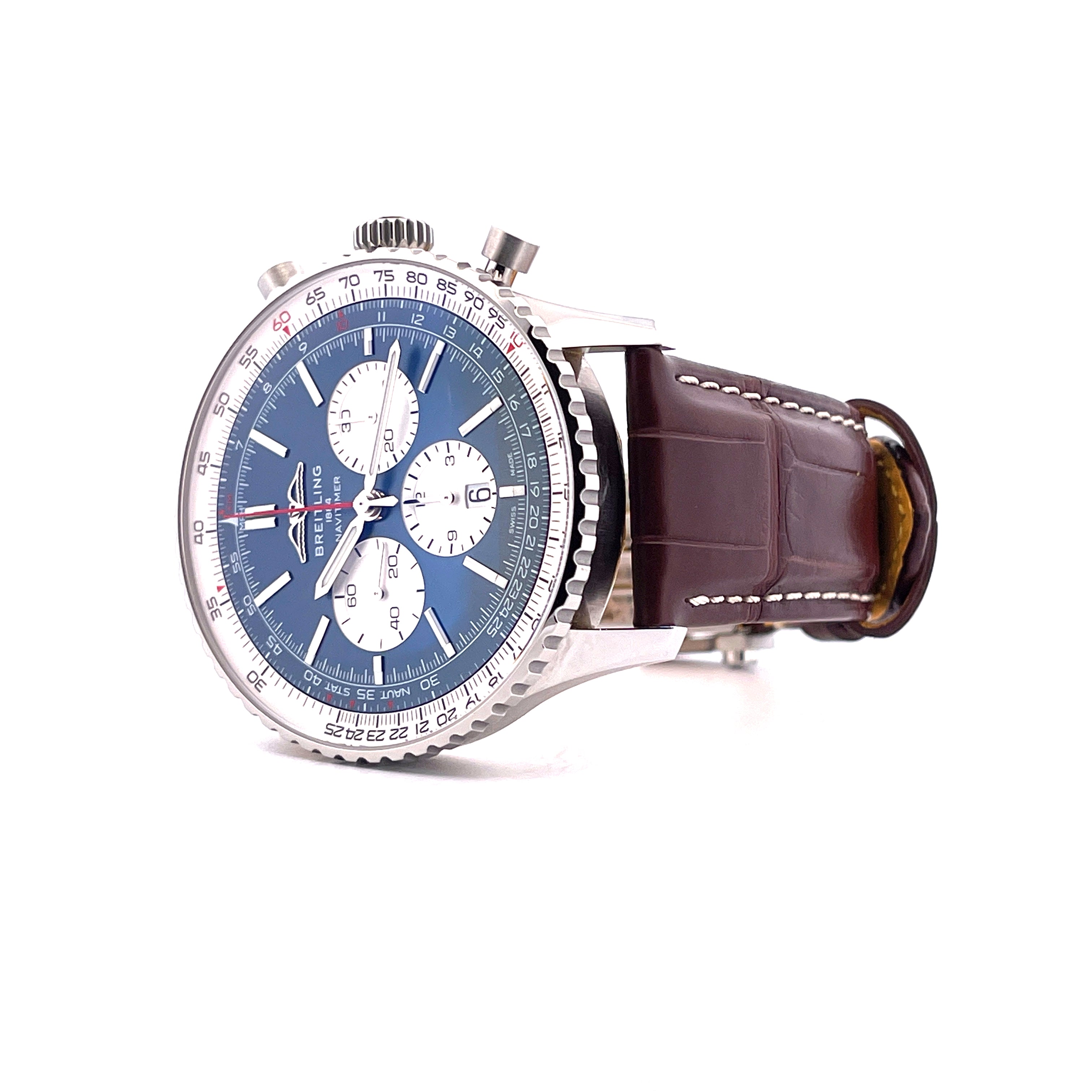 Breitling Navitimer B01 Chronograph 46mm Edelstahl mit blauem Zifferblatt und braunem Lederarmband