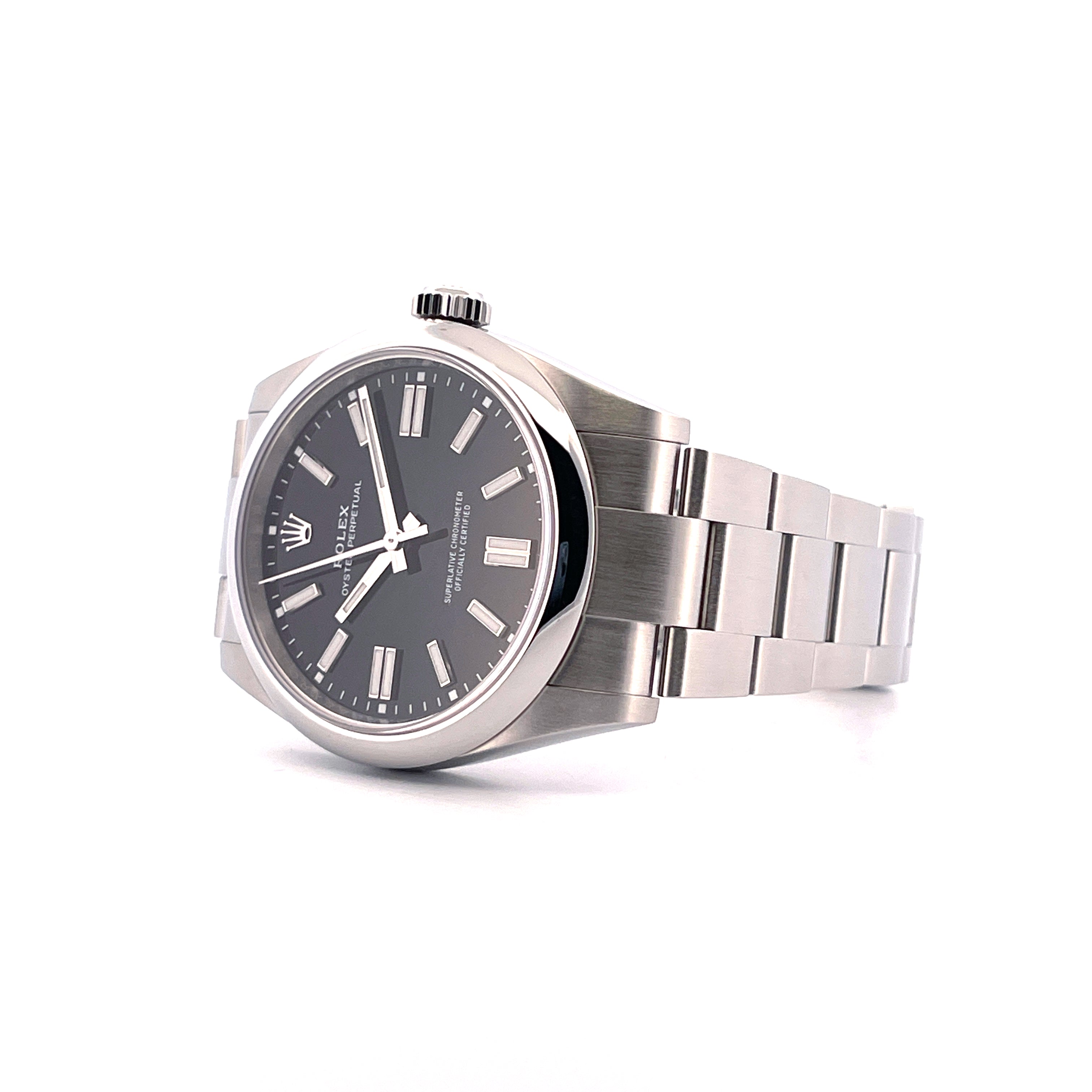 Oyster Perpetual 41 mm / 134300 / Black Dial / All Links / pretty Condt. / Box + Paper + Invoice / Germany LC100 03.2026