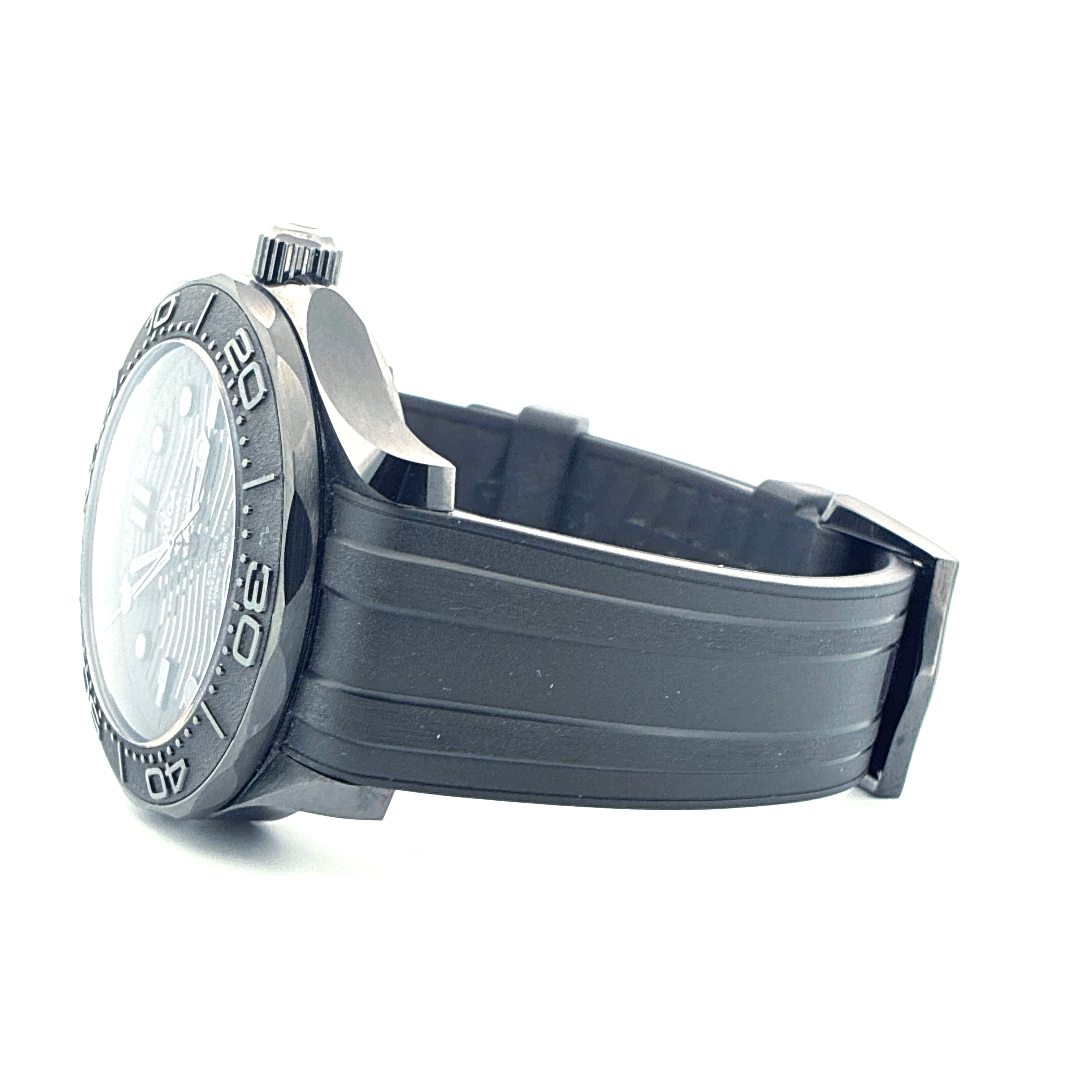 Seamaster Diver 300 M Co-Axial Master Chronometer / Black Black / Ceramic / Full-Set / 2021