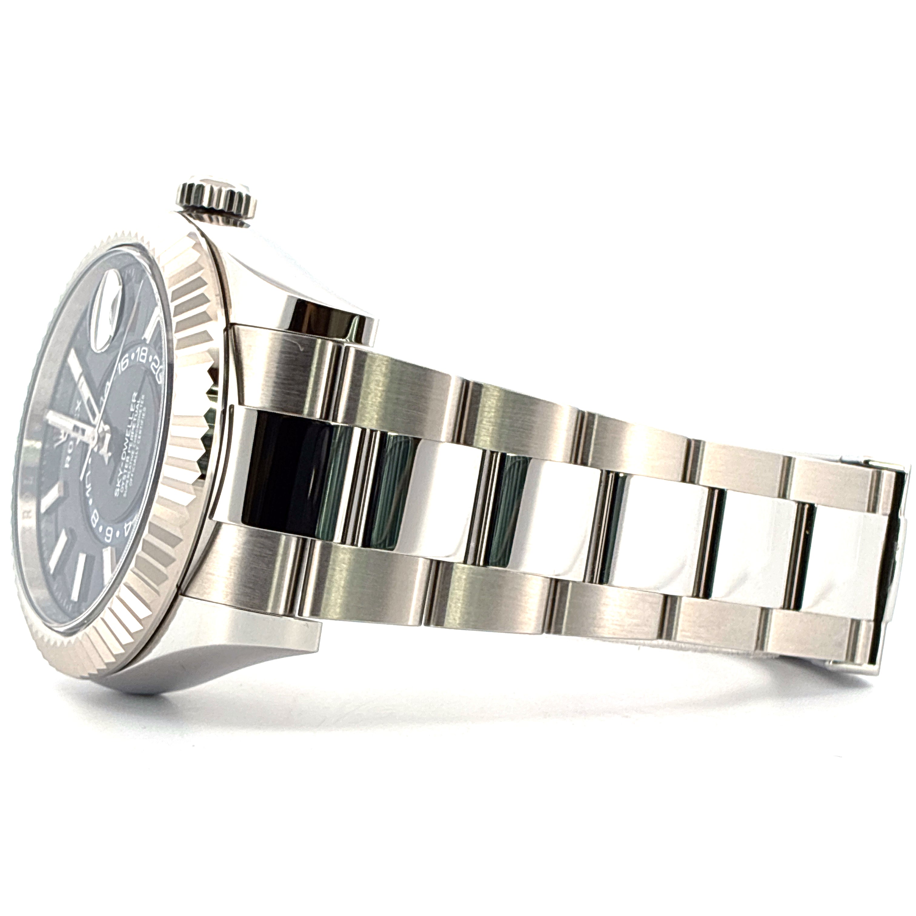 Rolex - Sky-Dweller / Unworn / Stickers / Blue Dial / Full-Set / 2024 - [product_sku]