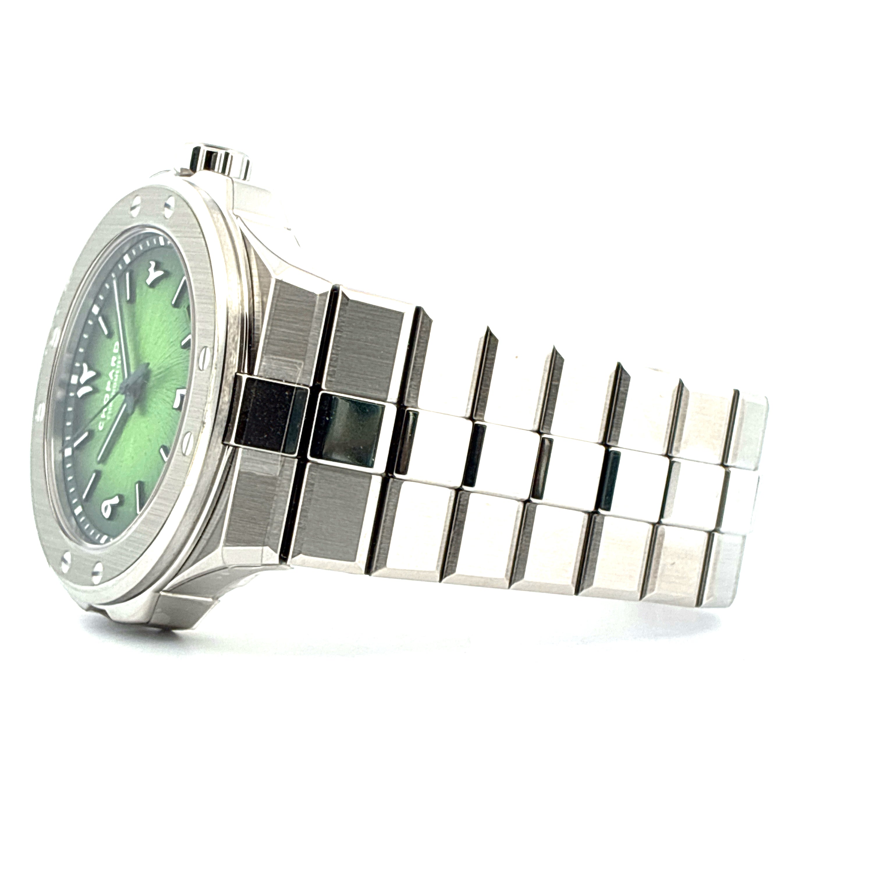 Alpine Eagle / very rare / New / Stickers / Green Dial / Alfardan / Limited 50 / Arabic Dial / Full-Set / 2025