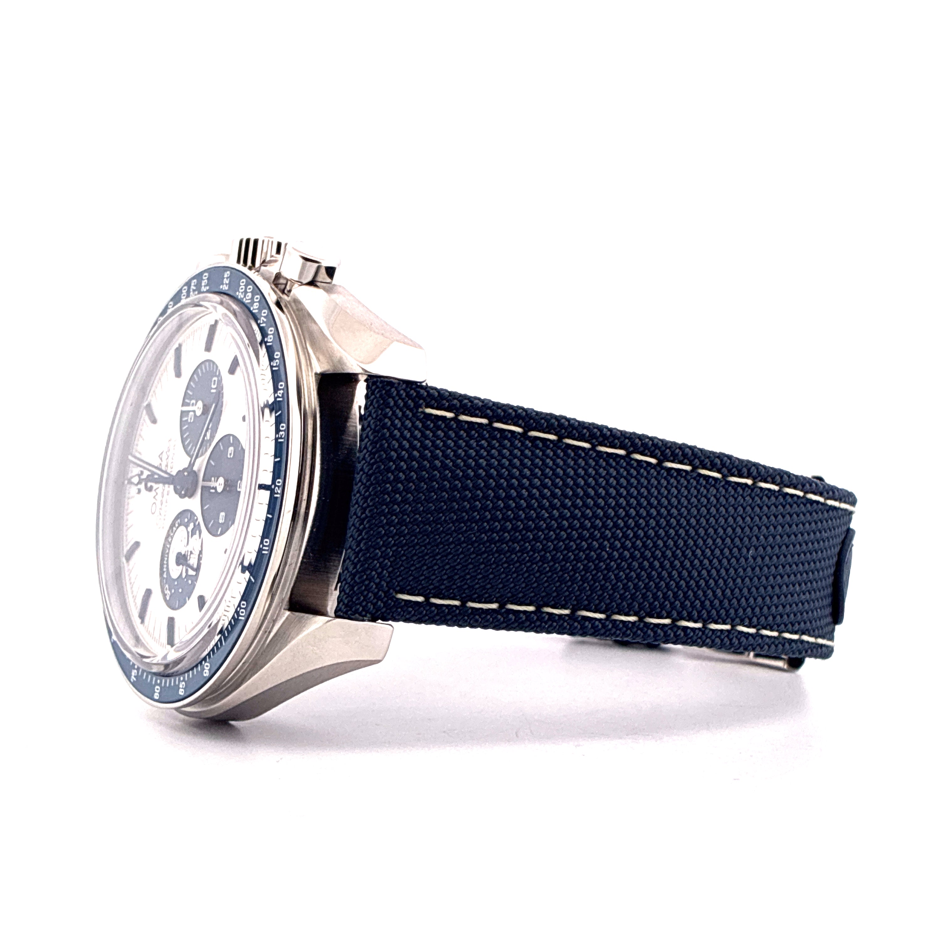 Speedmaster Professional Moonwatch 'Silver Snoopy Award' / very good condt. / 19cm wrist size / very rare Invoice / Full-Set / 2024