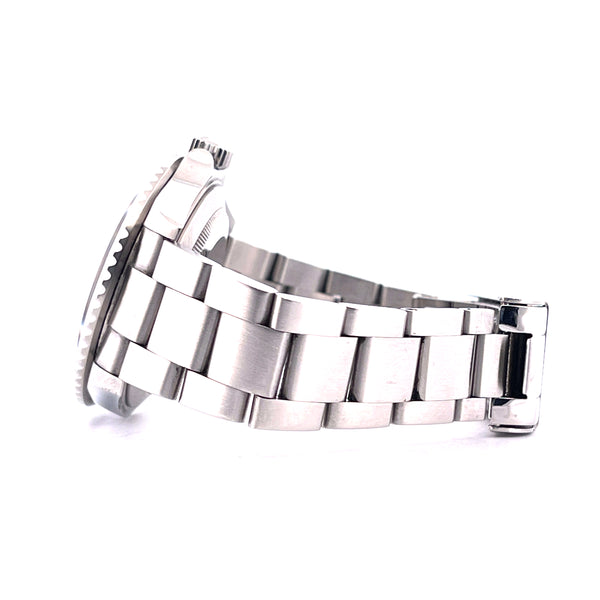 Submariner Date 16610 / Box and Paper -1998-