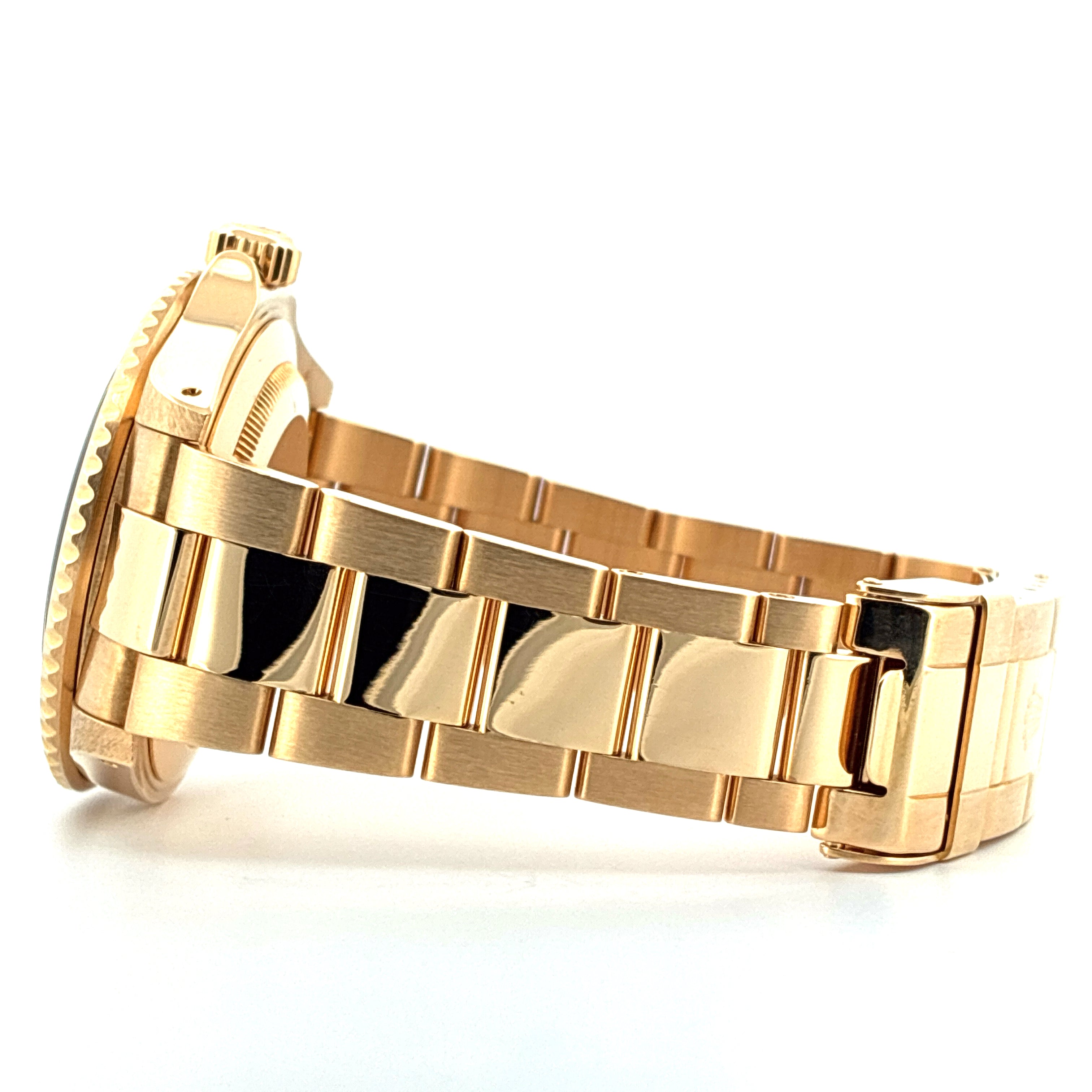 Rolex - Submariner Date / Premium Set / very good condt. / Service 2022 / 2001 - [product_sku]