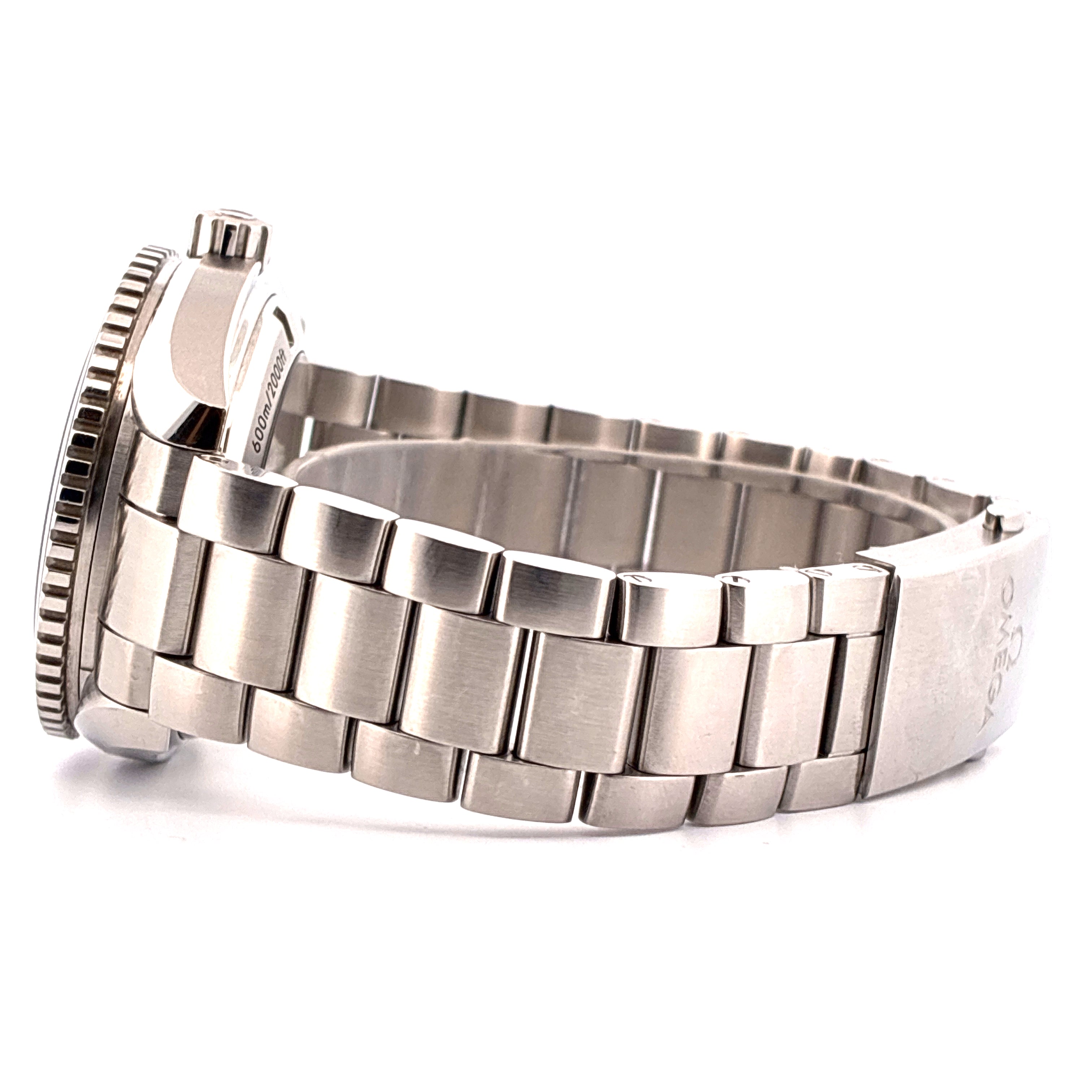 Omega - Seamaster Planet Ocean / Grey Dial / Box & Papers / 2011 - [product_sku]