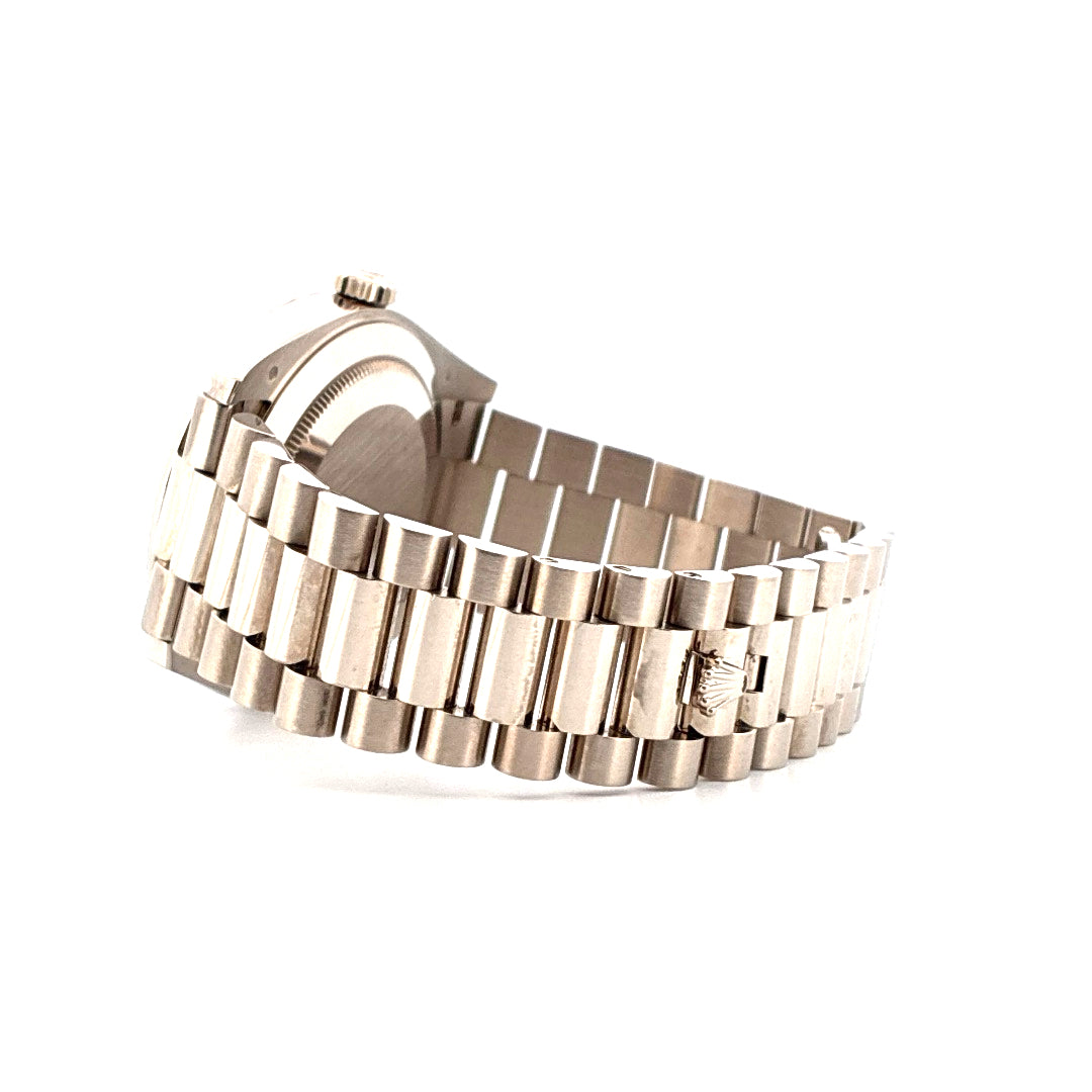 Day-Date 40 / White Gold / Linen Dial / 2021