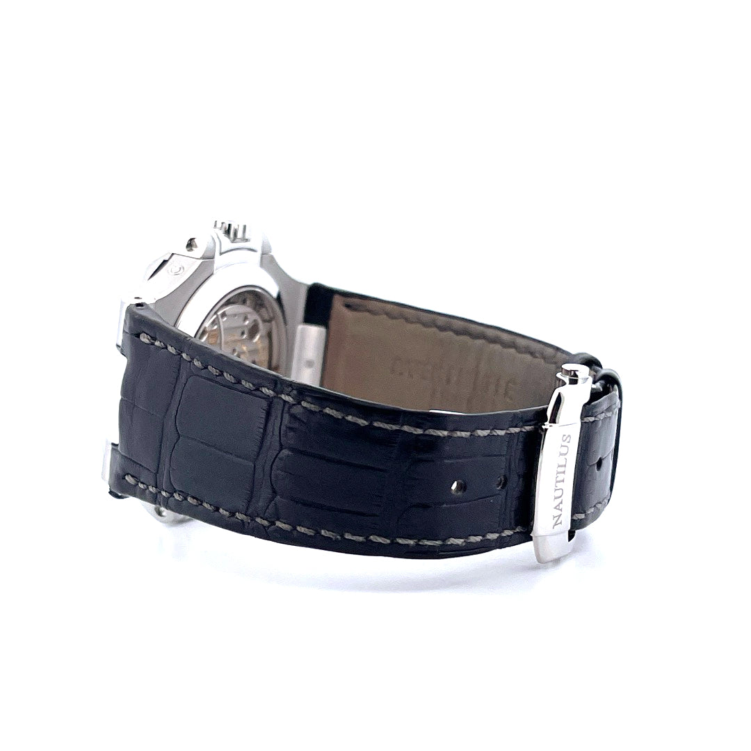 Patek Philippe - Nautilus 5726A-001  Full Set / excellent condition / on stock 2nd strap 2014 - [product_sku]