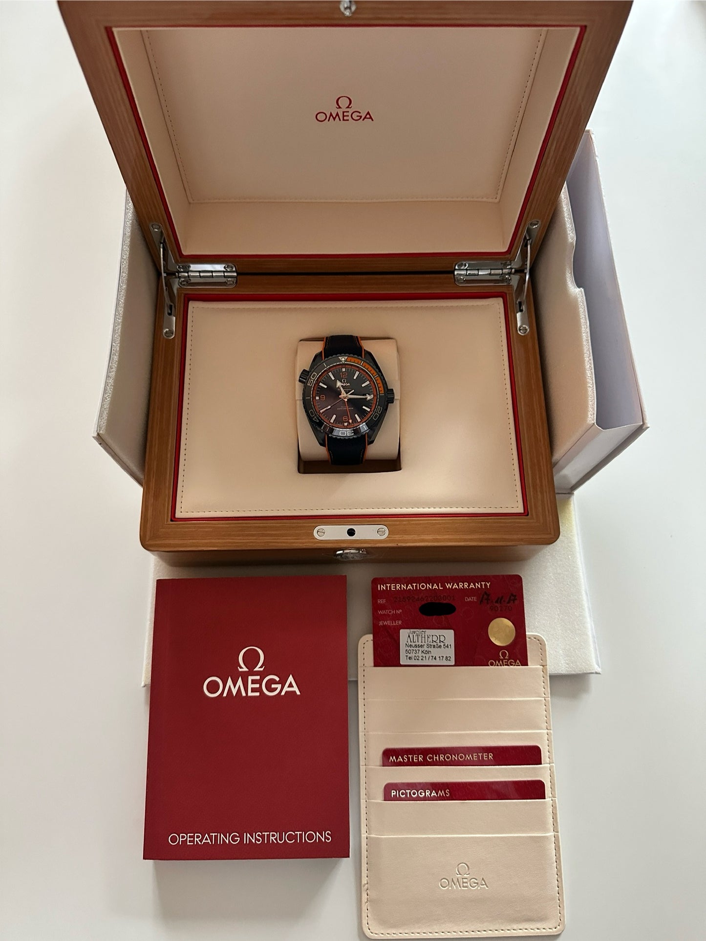 Omega - Omega Seamaster Planet Ocean "Big Blue" - Juwelier Spliedt